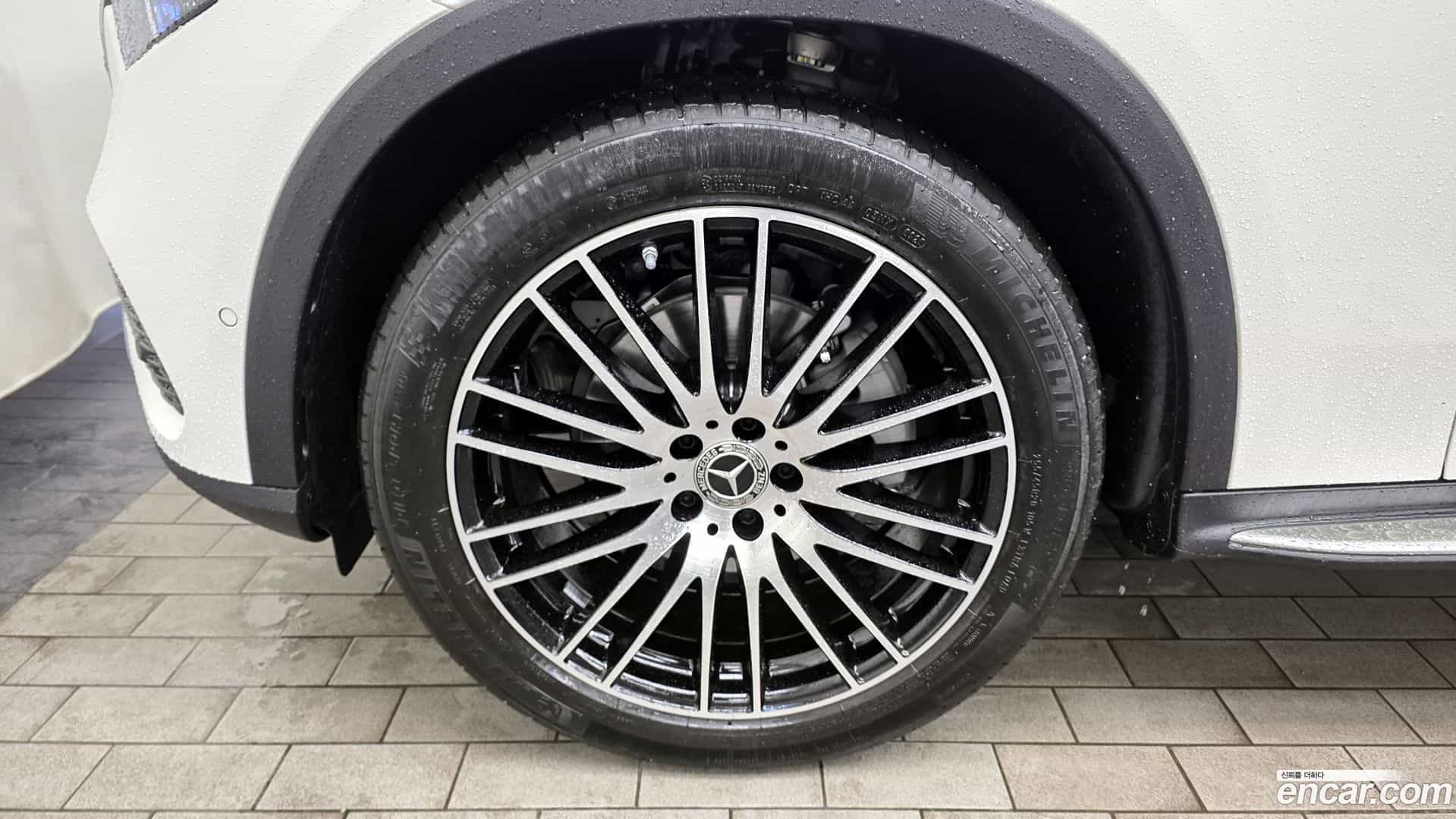 GLC-Class Mercedes-Benz 2025.5-OUTER-005