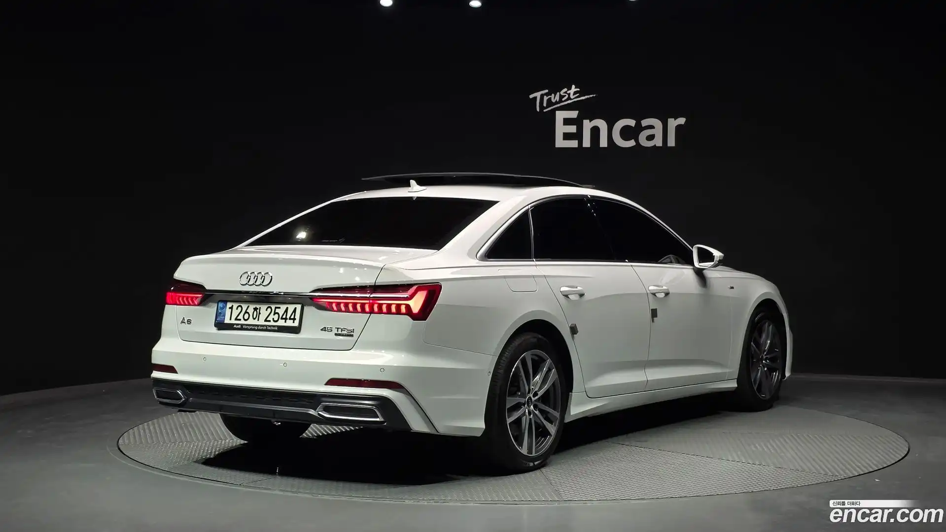 A6 Audi 2021.11-OUTER-002