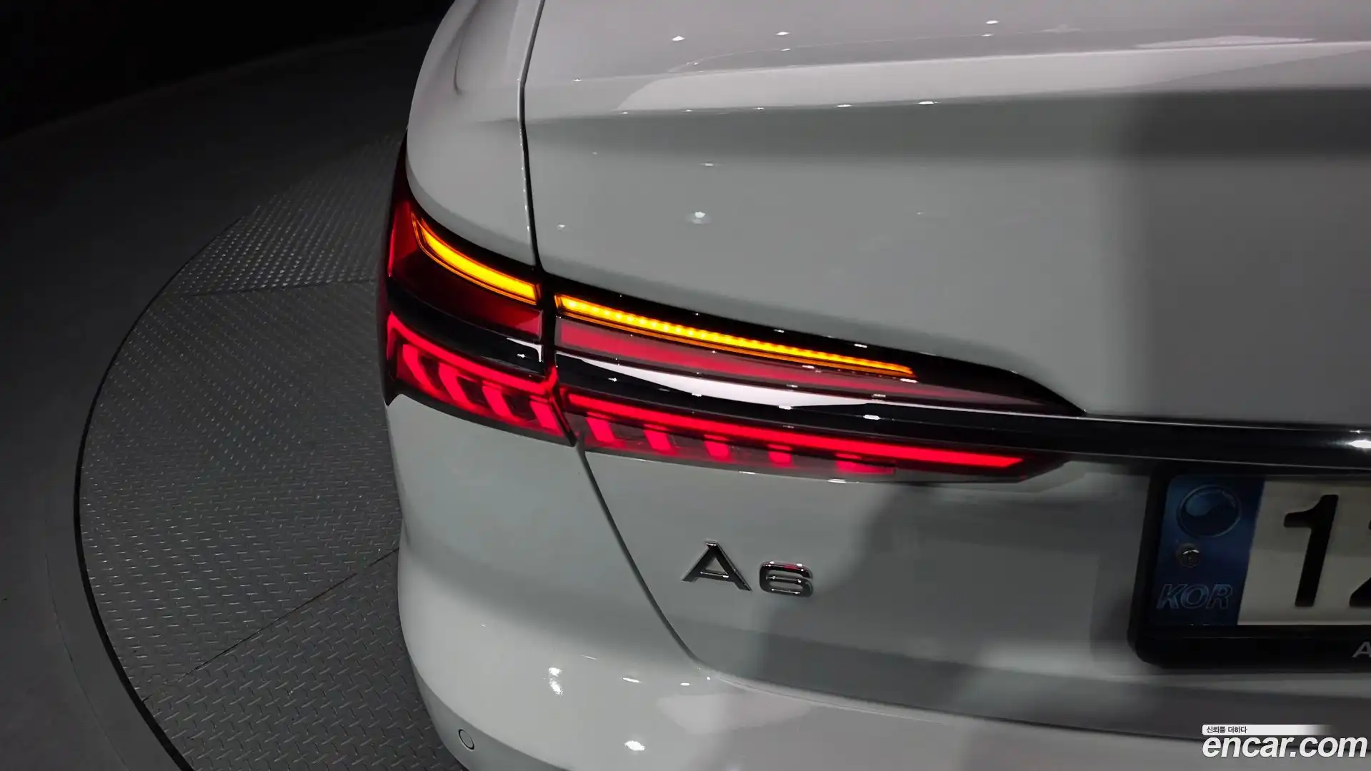 A6 Audi 2021.11-OUTER-033