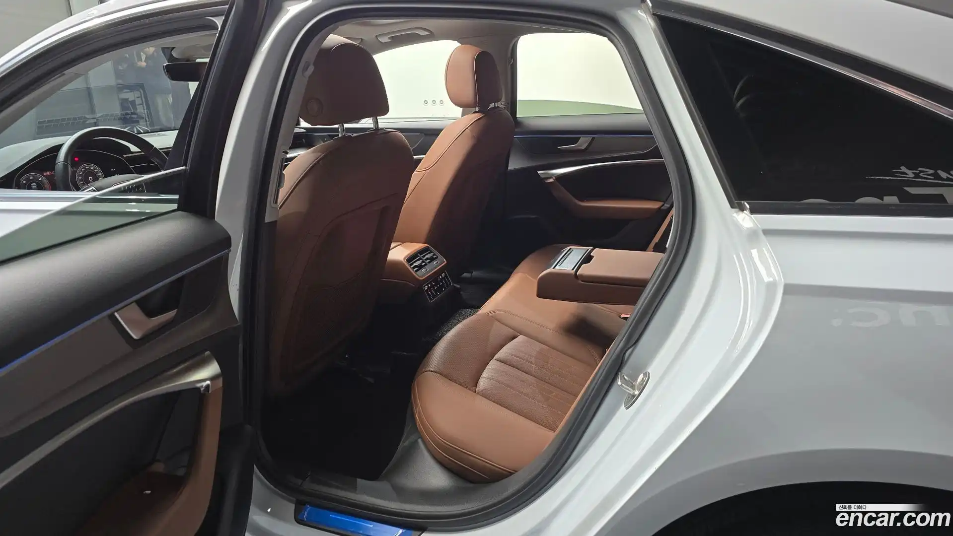 A6 Audi 2021.2-INNER-036
