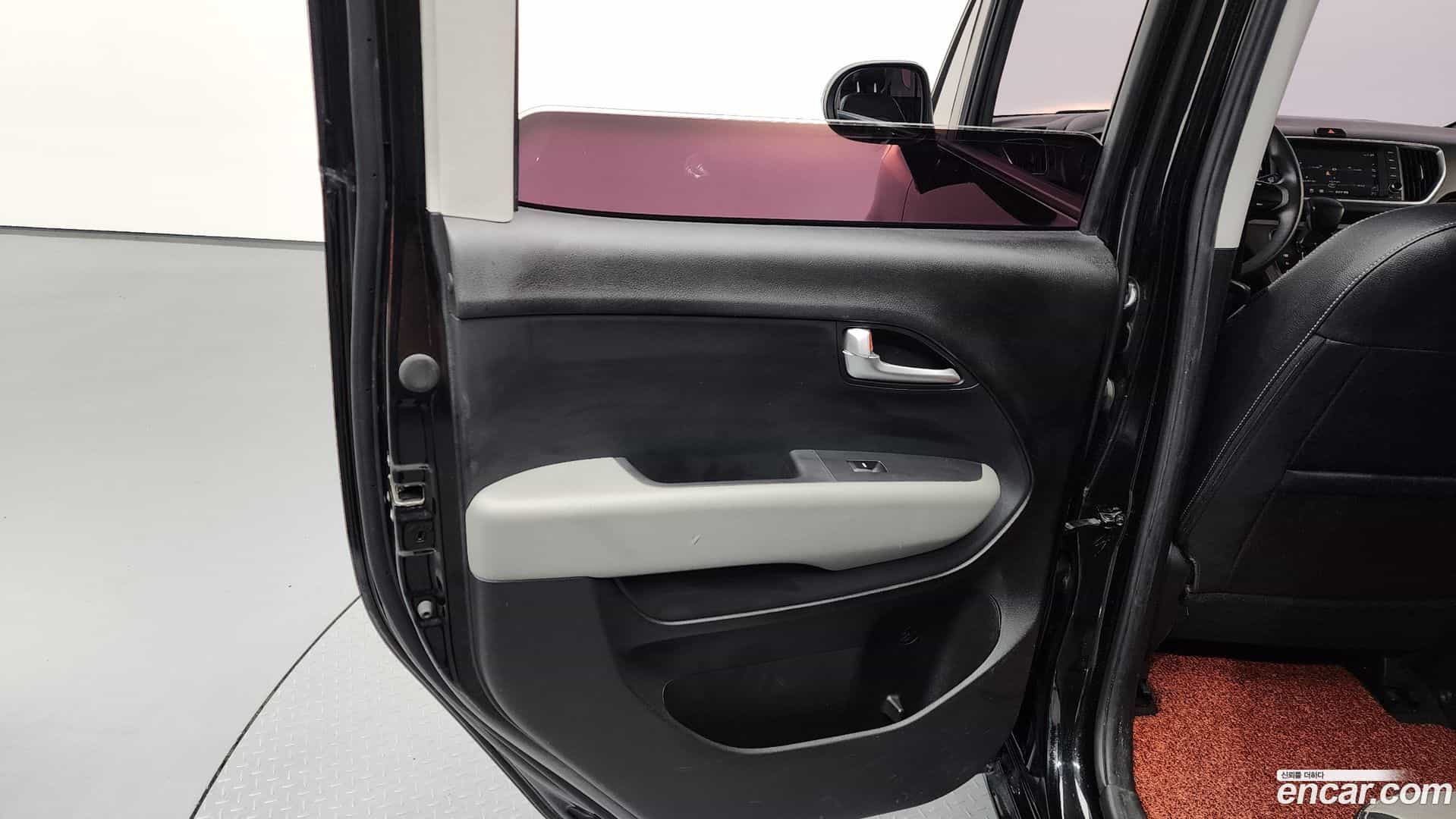 RAY Kia 2018.10-INNER-035