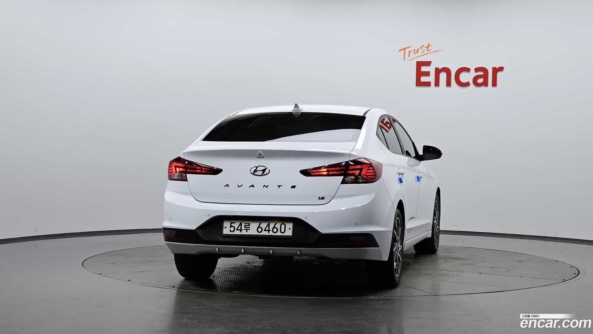AVANTE Hyundai 2018.8-OUTER-004