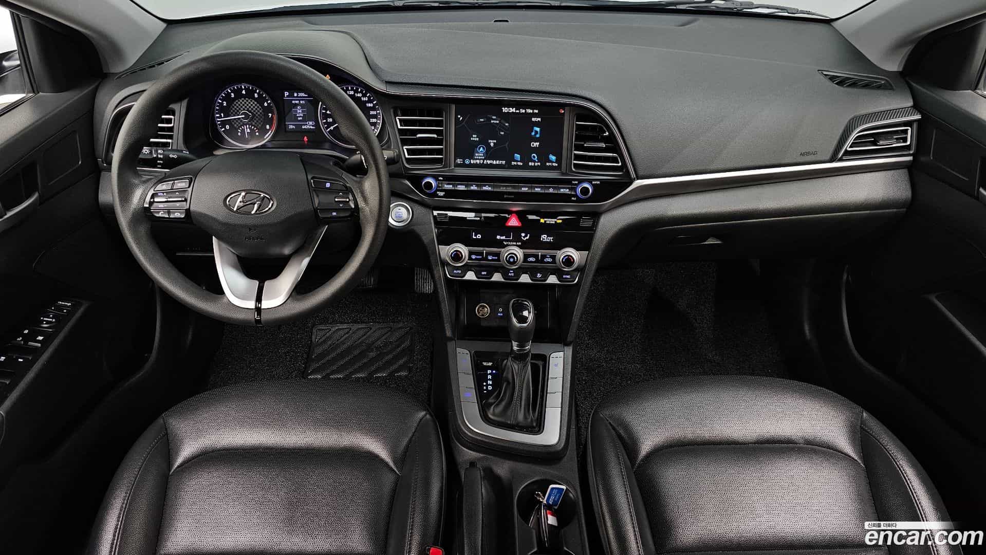 AVANTE Hyundai 2018.8-INNER-007