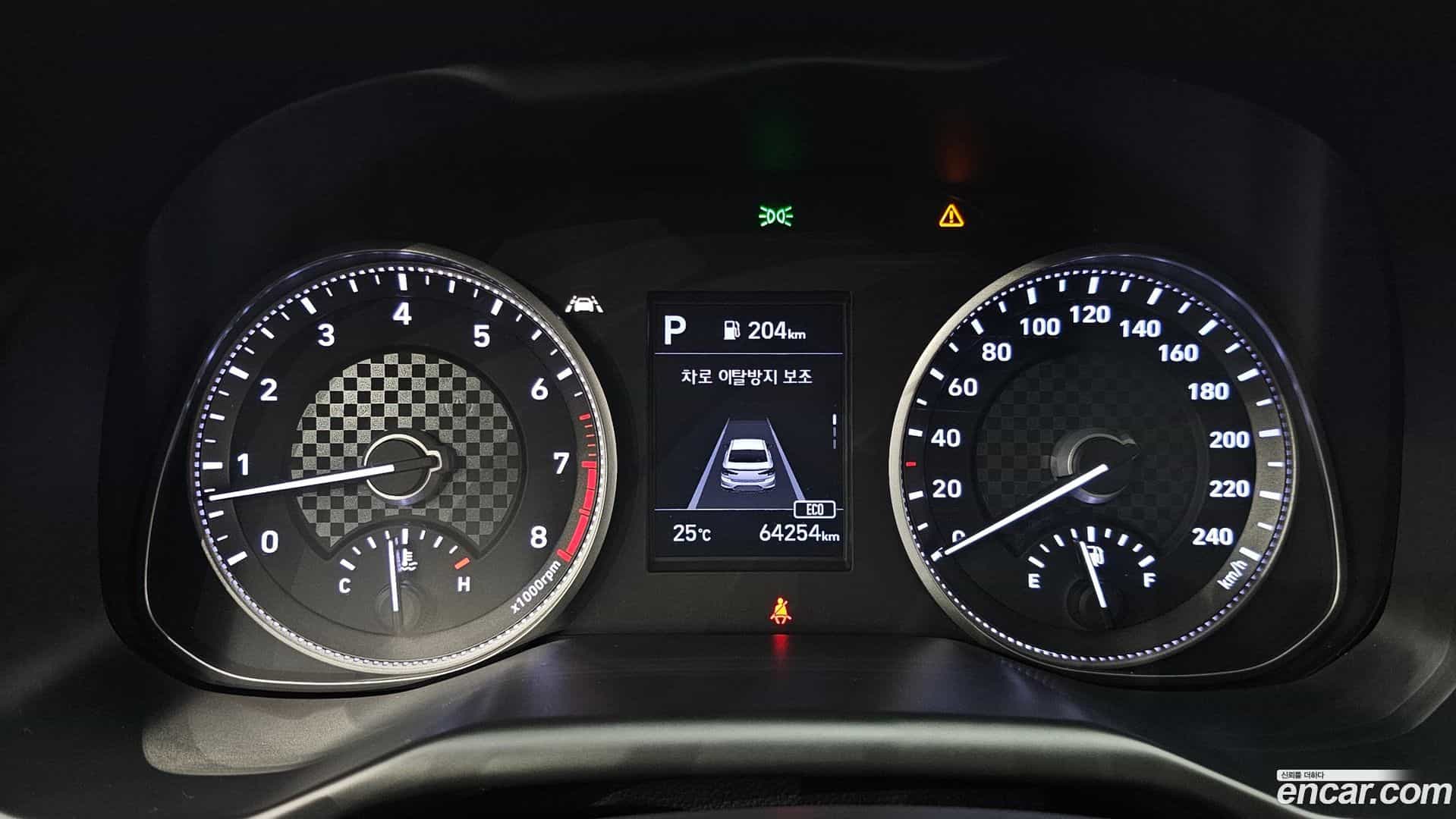AVANTE Hyundai 2018.8-INNER-008