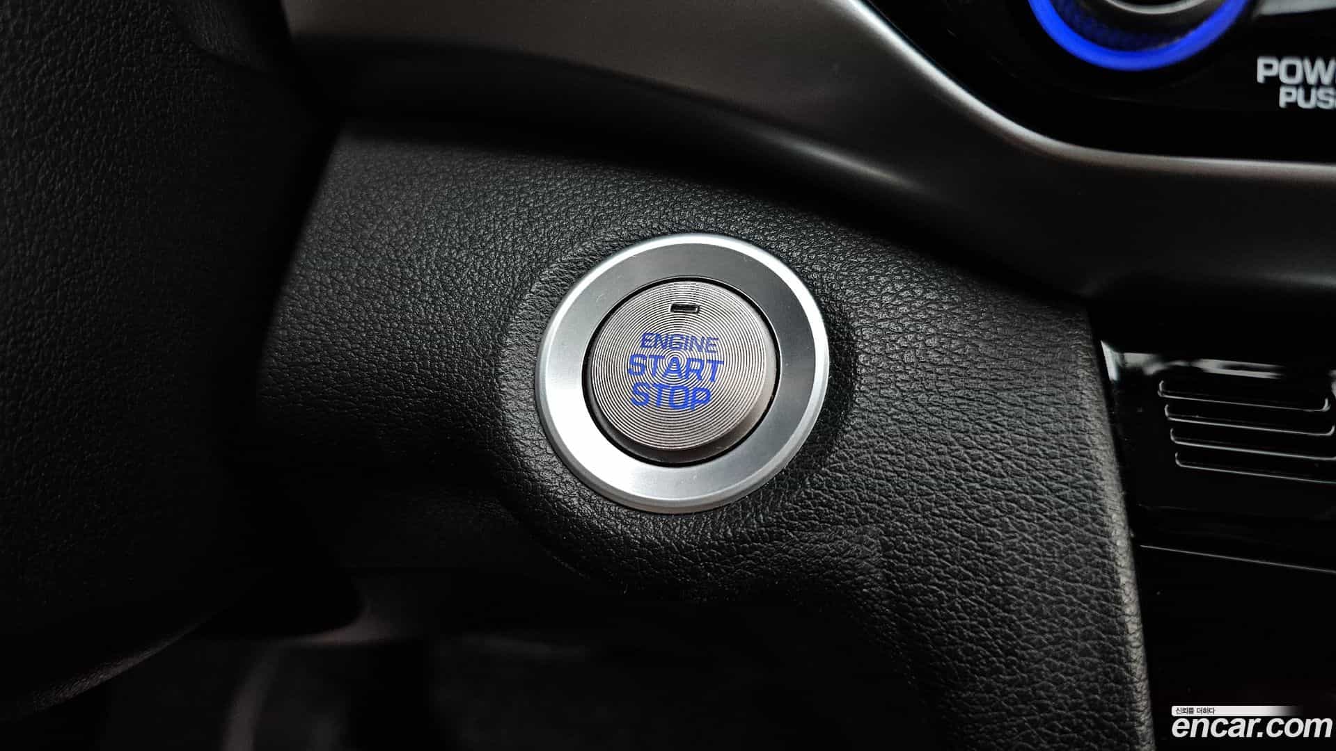 AVANTE Hyundai 2018.8-OPTION-040