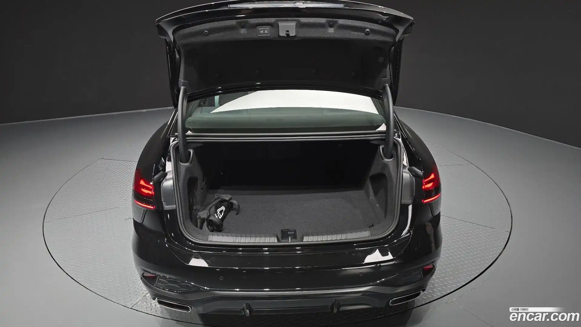 A6 Audi 2026.5-OPTION-024