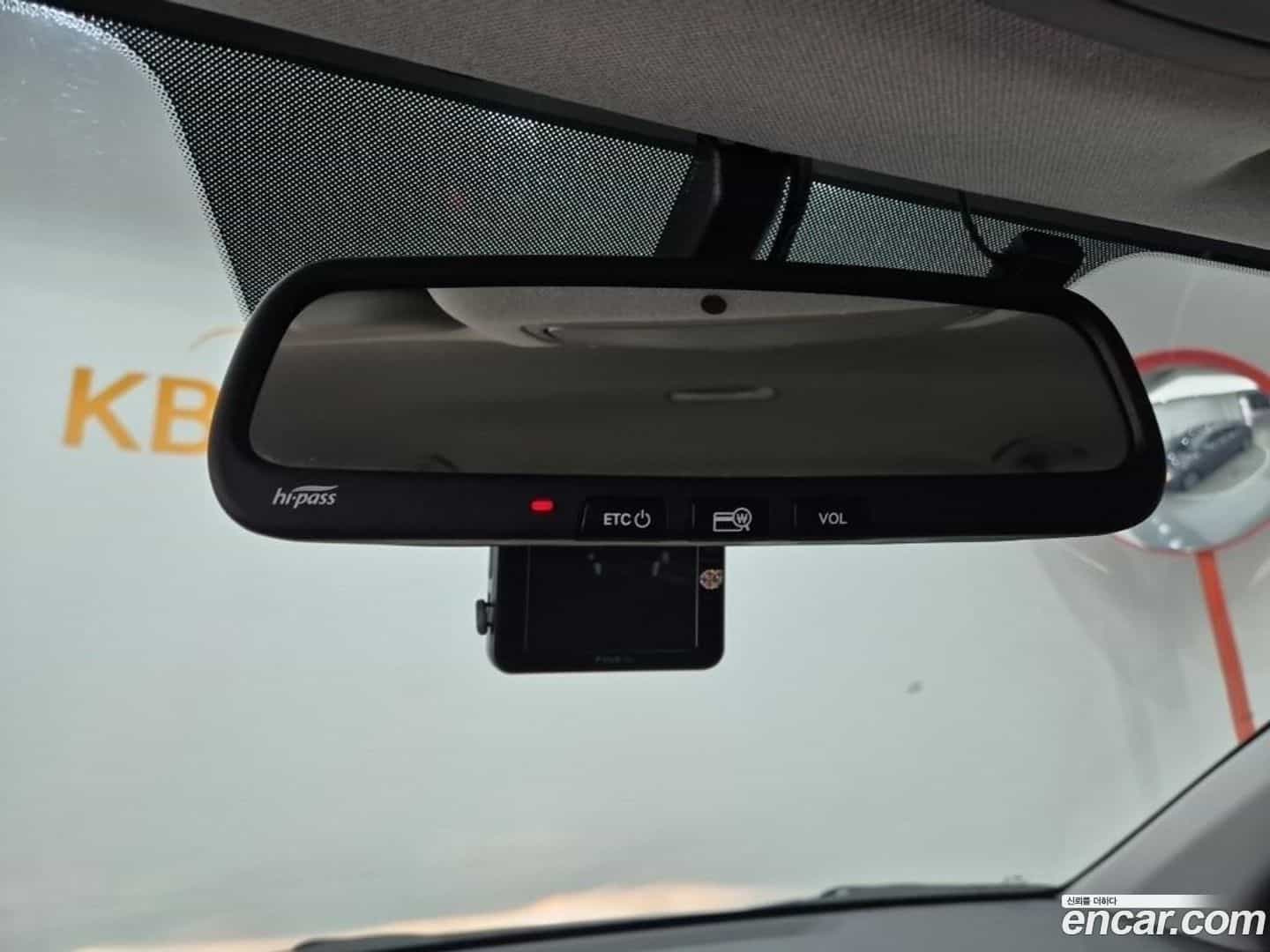 AVANTE Hyundai 2017.6-OPTION-019