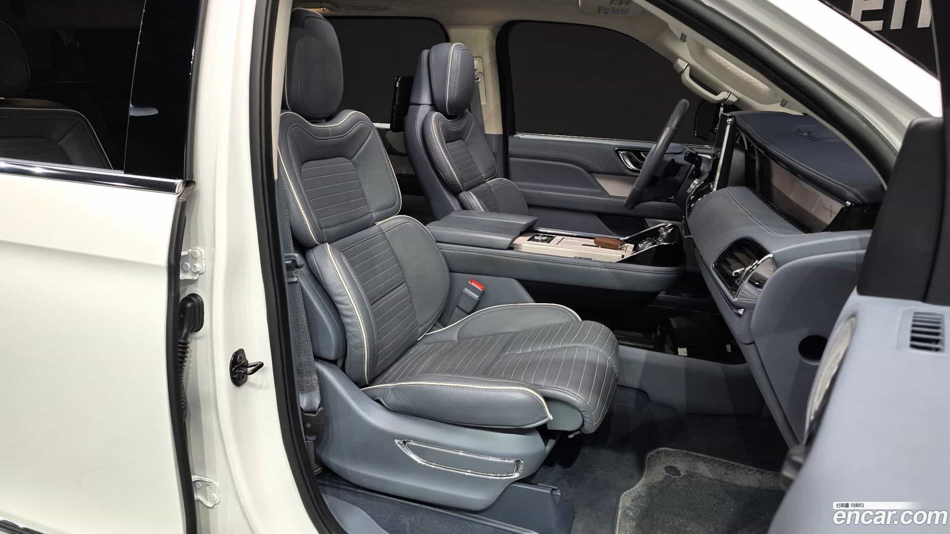 Navigator Lincoln 2020.9-OPTION-015