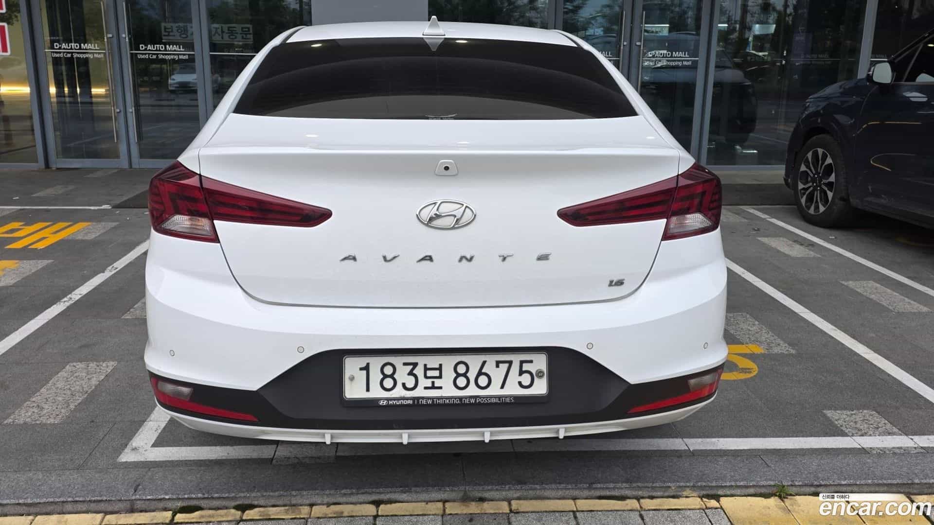 AVANTE Hyundai 2019.9-OUTER-001