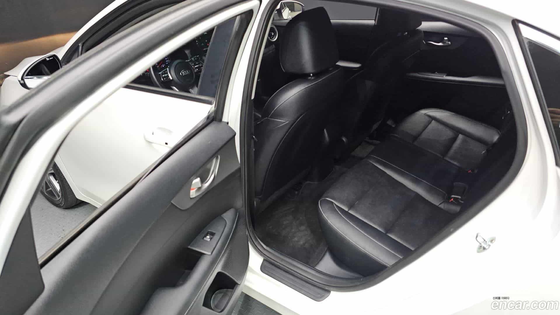 K3 Kia 2020.4-INNER-036