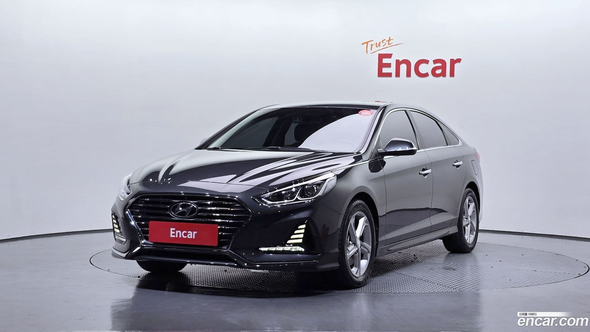 Main__Slider__Photo:Sonata Hyundai 2017.4-0