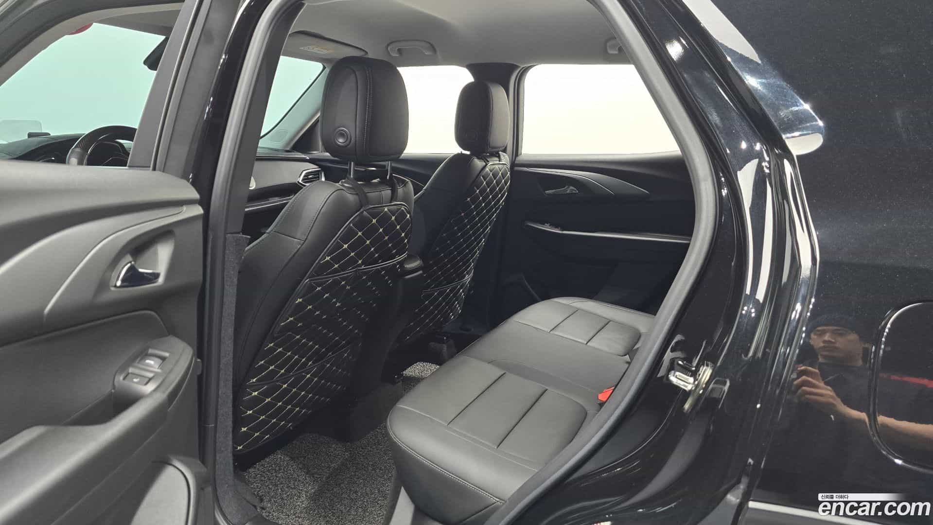 Trailblazer Chevrolet 2021.8-OPTION-015