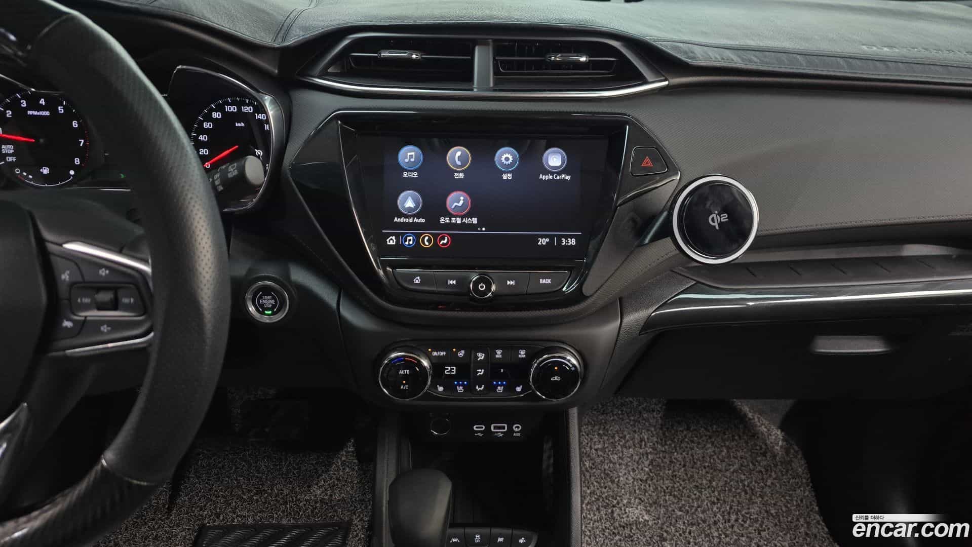 Trailblazer Chevrolet 2021.8-OPTION-017