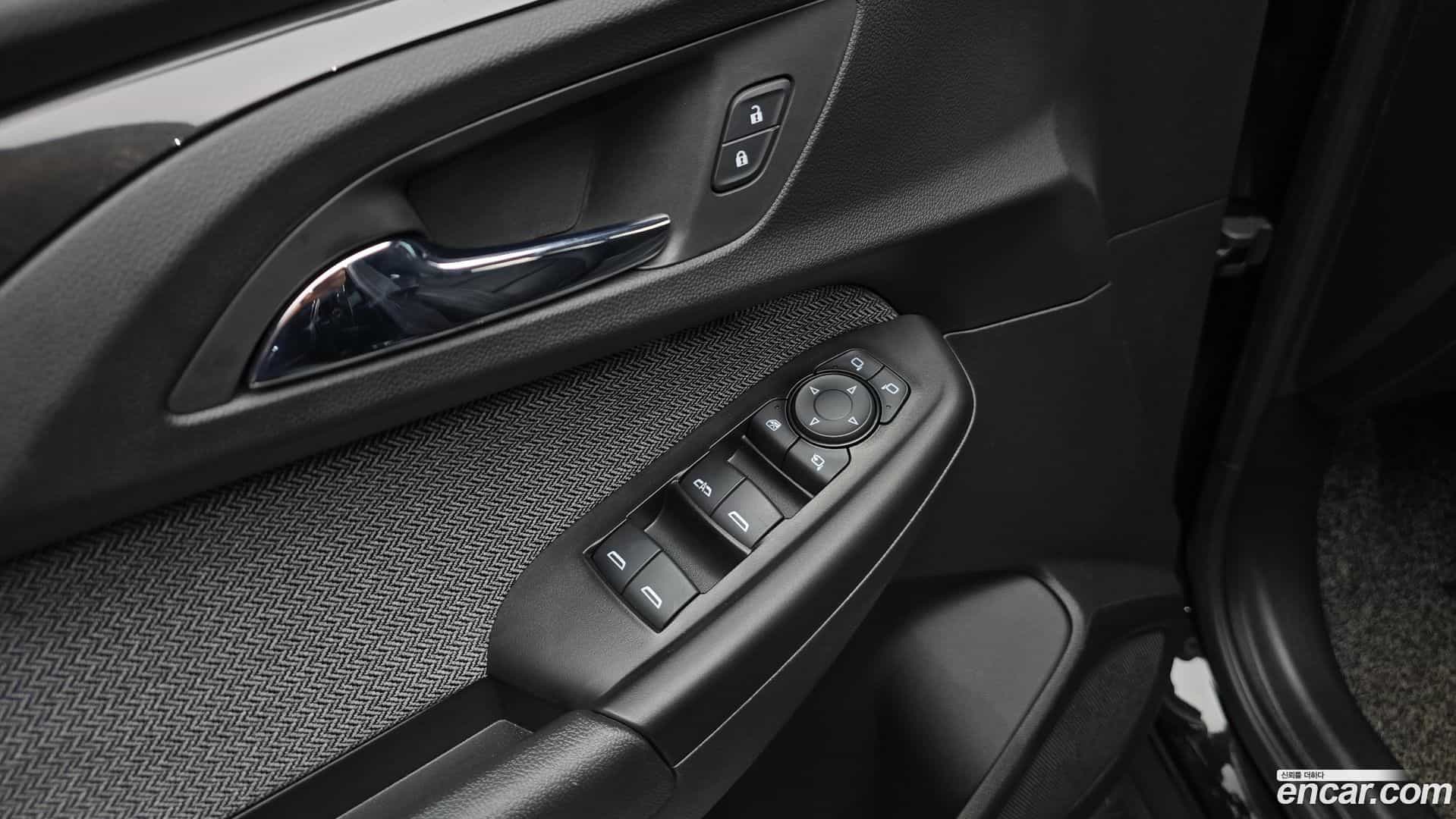 Trailblazer Chevrolet 2021.8-OPTION-019