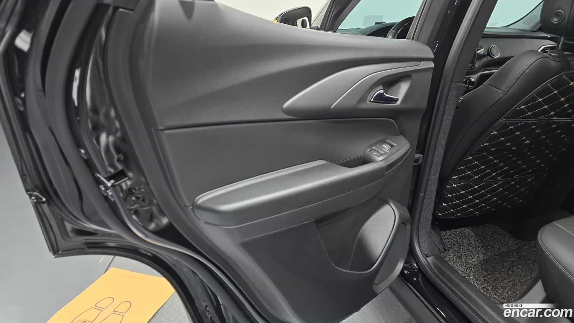 Trailblazer Chevrolet 2021.8-INNER-035