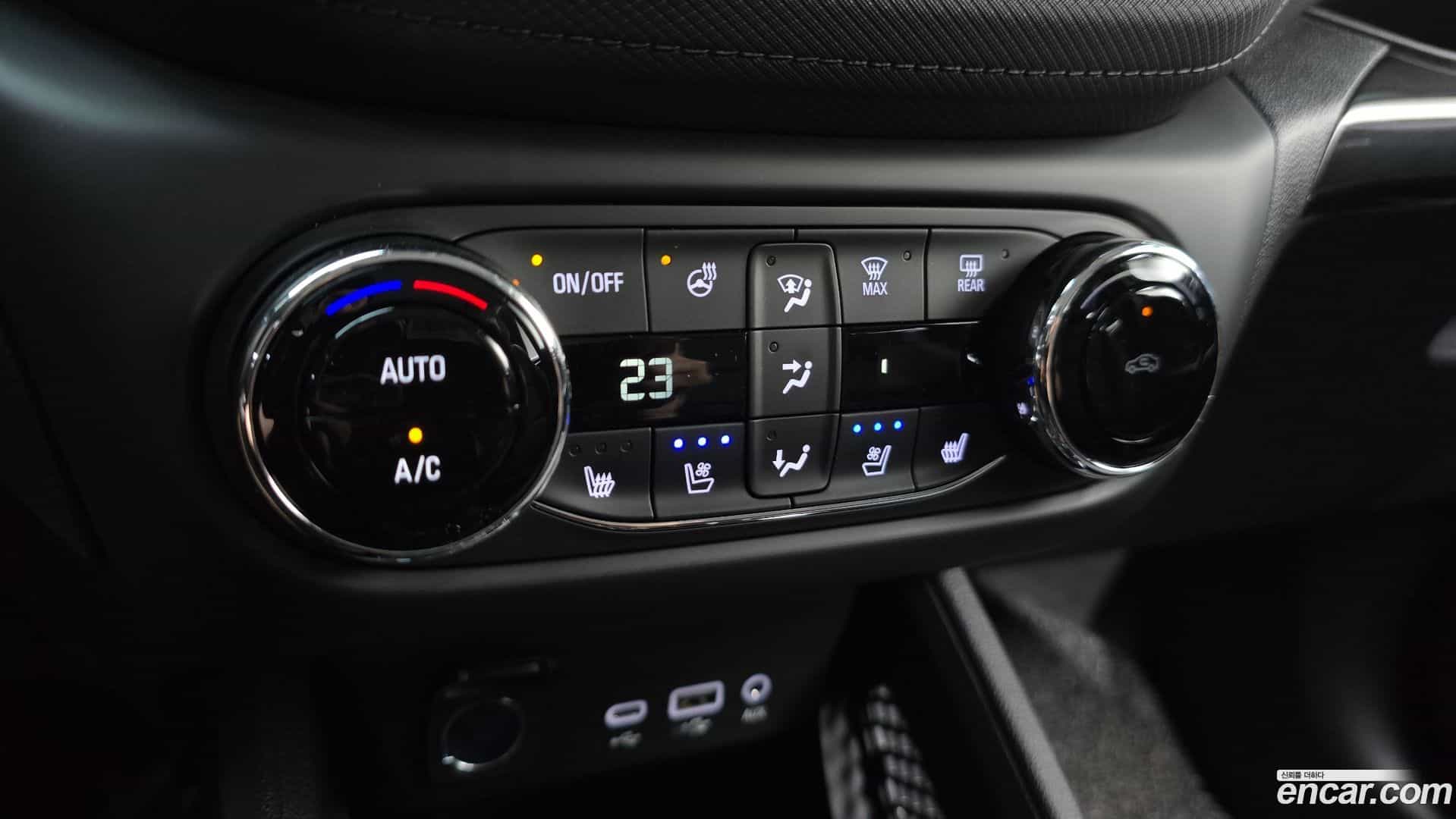 Trailblazer Chevrolet 2021.8-OPTION-044