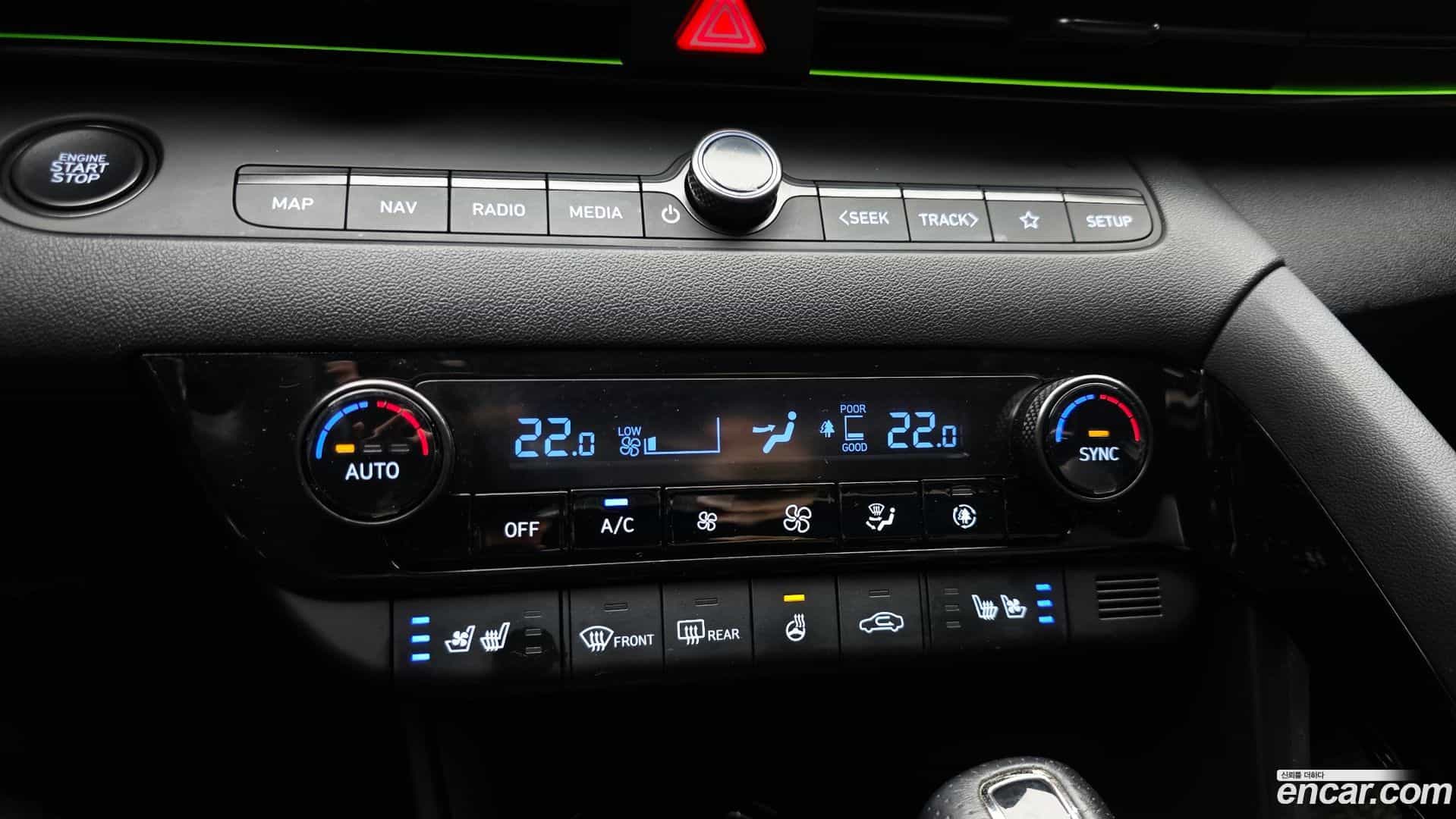 AVANTE Hyundai 2020.10-OPTION-023