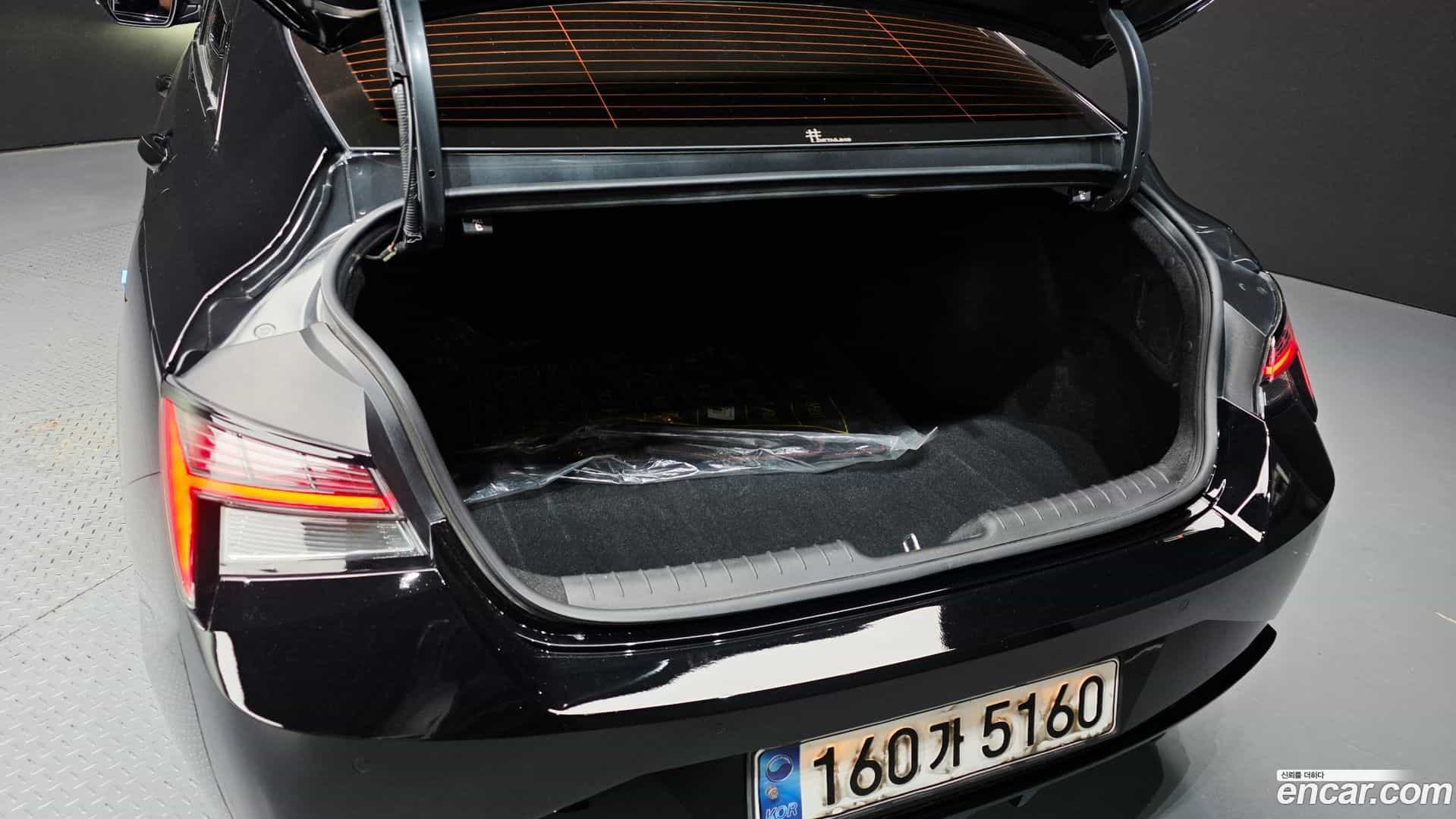 AVANTE Hyundai 2020.10-OPTION-024