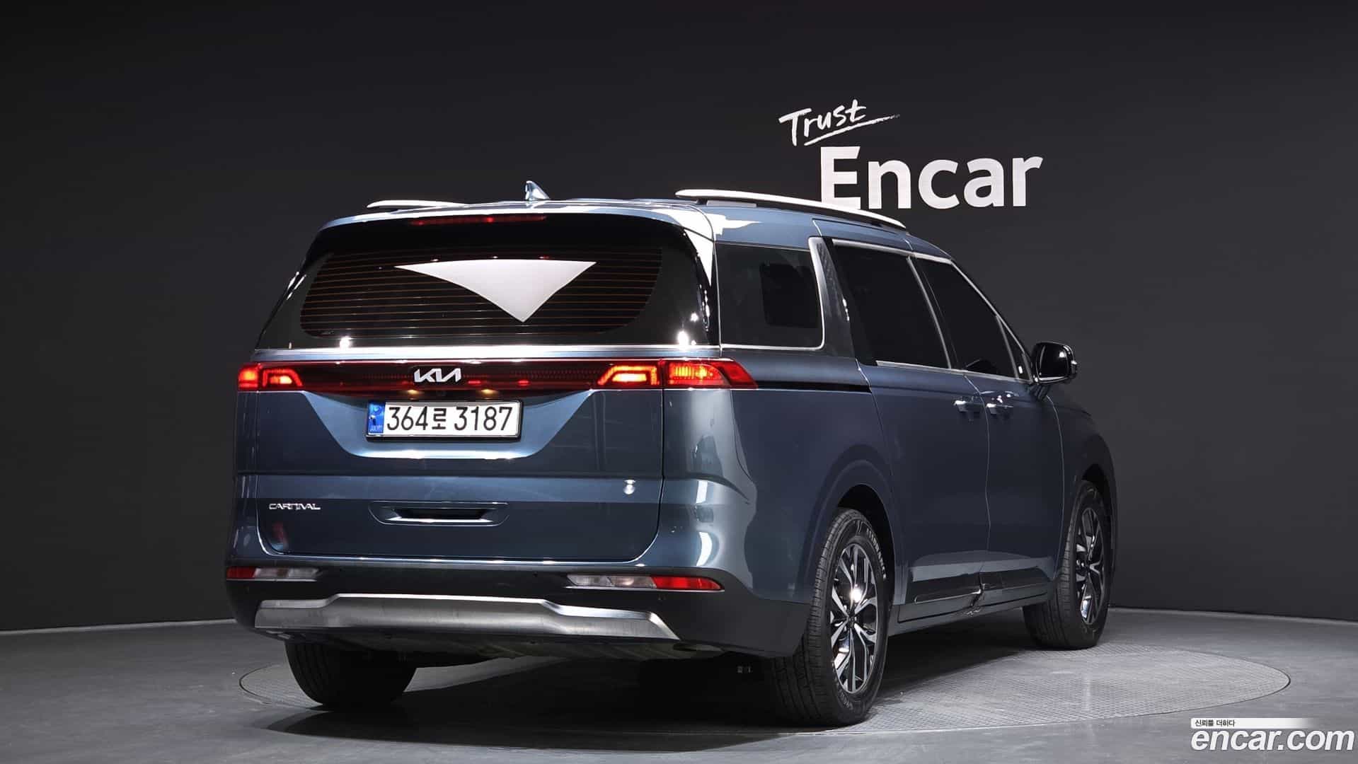 Canival Kia 2023.2-OUTER-002