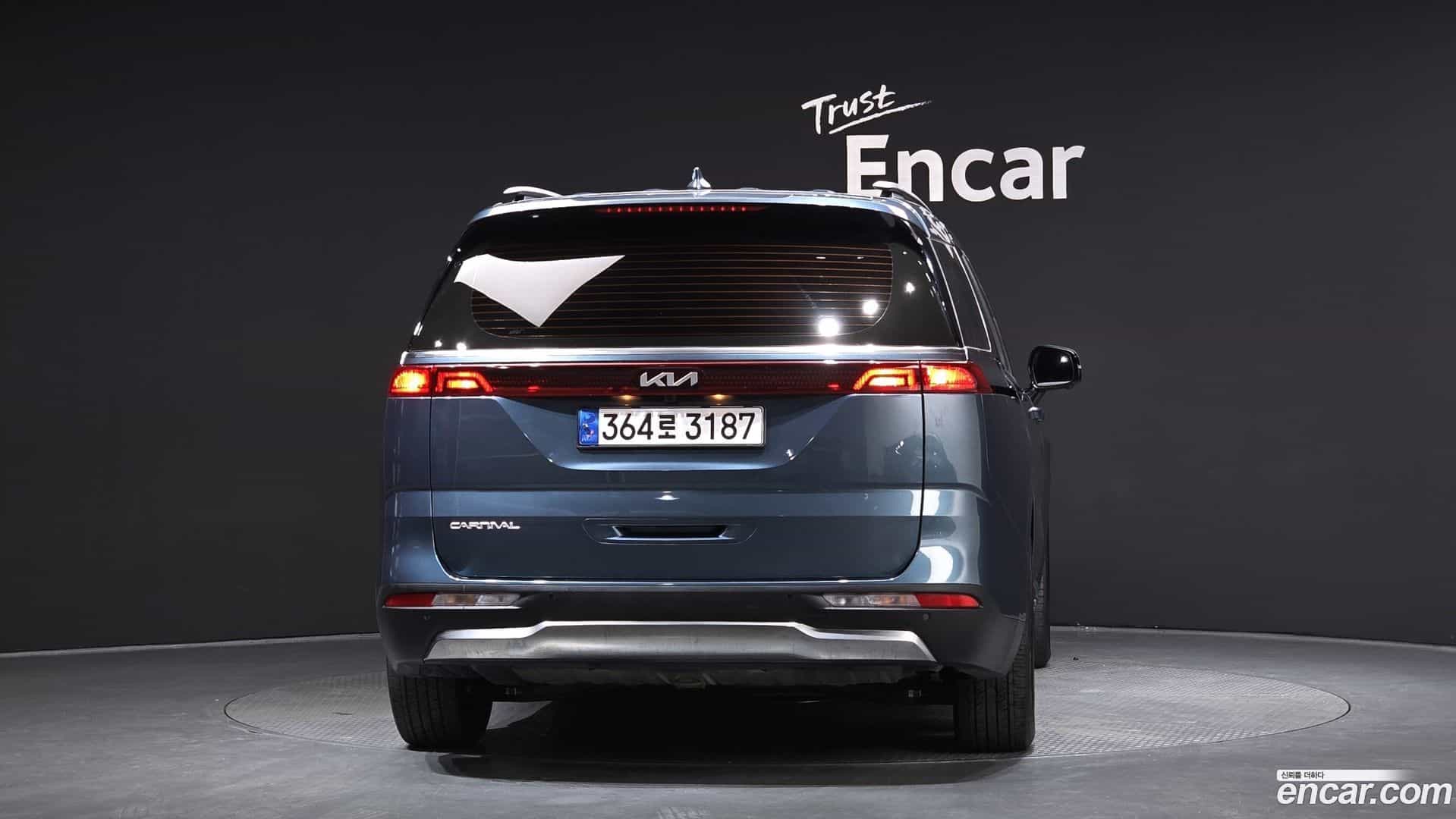 Canival Kia 2023.2-OUTER-004