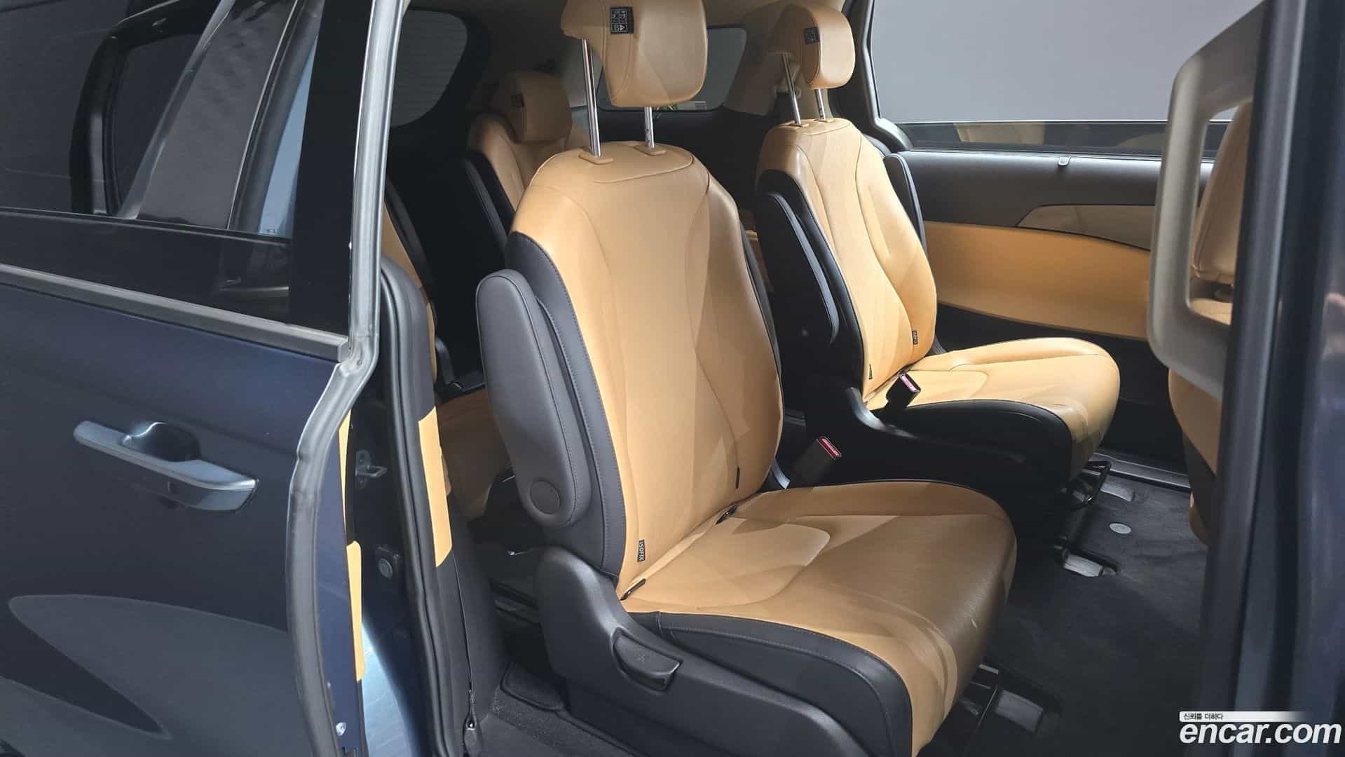 Canival Kia 2023.2-OPTION-016