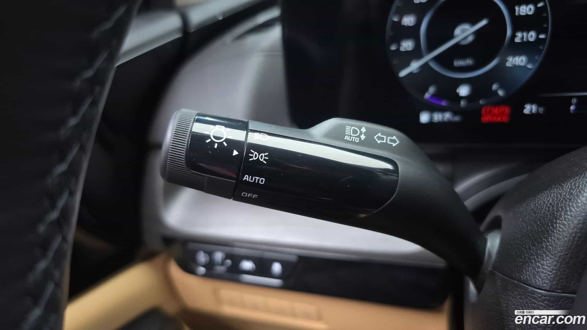 Canival Kia 2023.2-OPTION-022