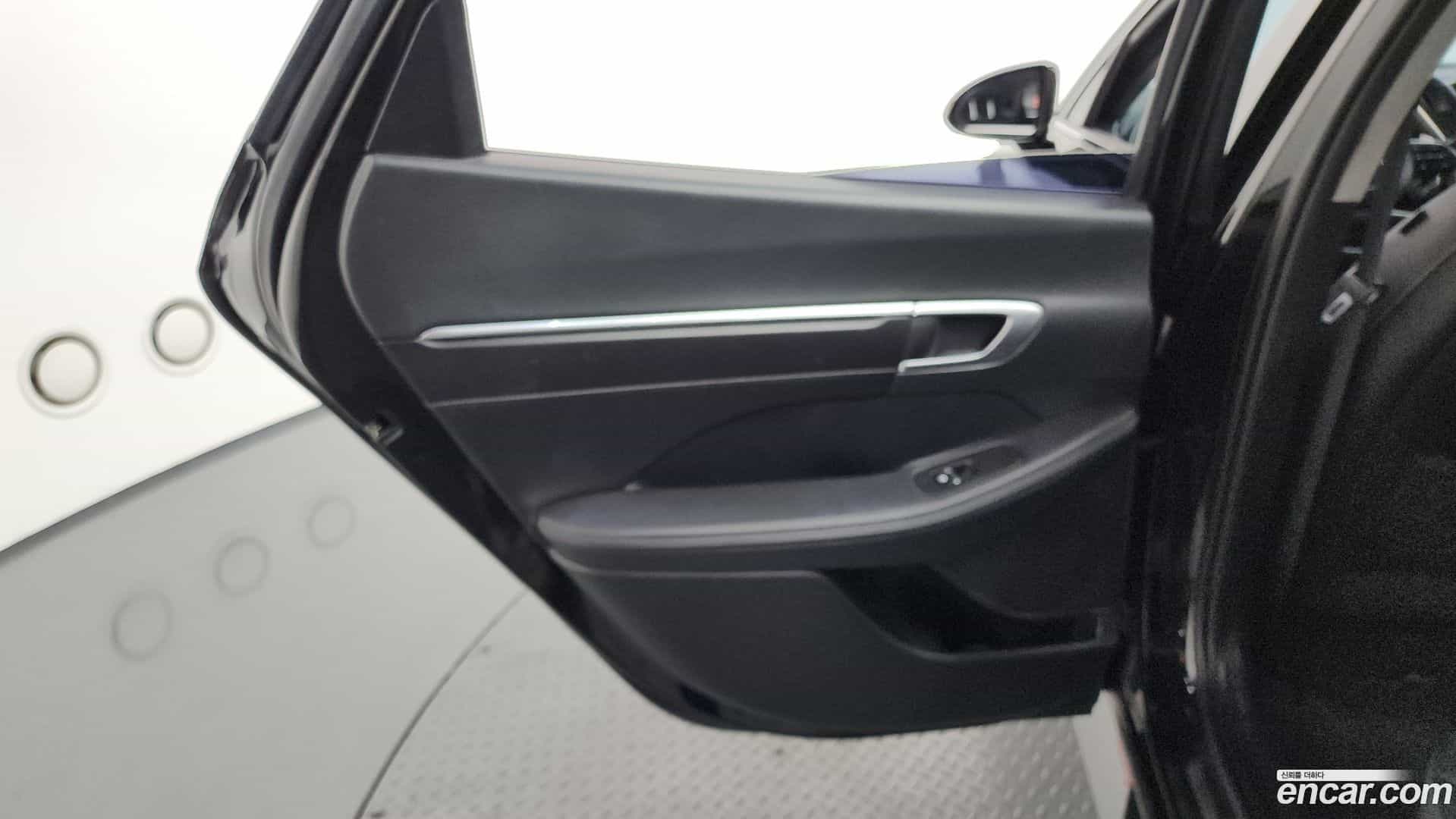 Sonata Hyundai 2022.2-INNER-035