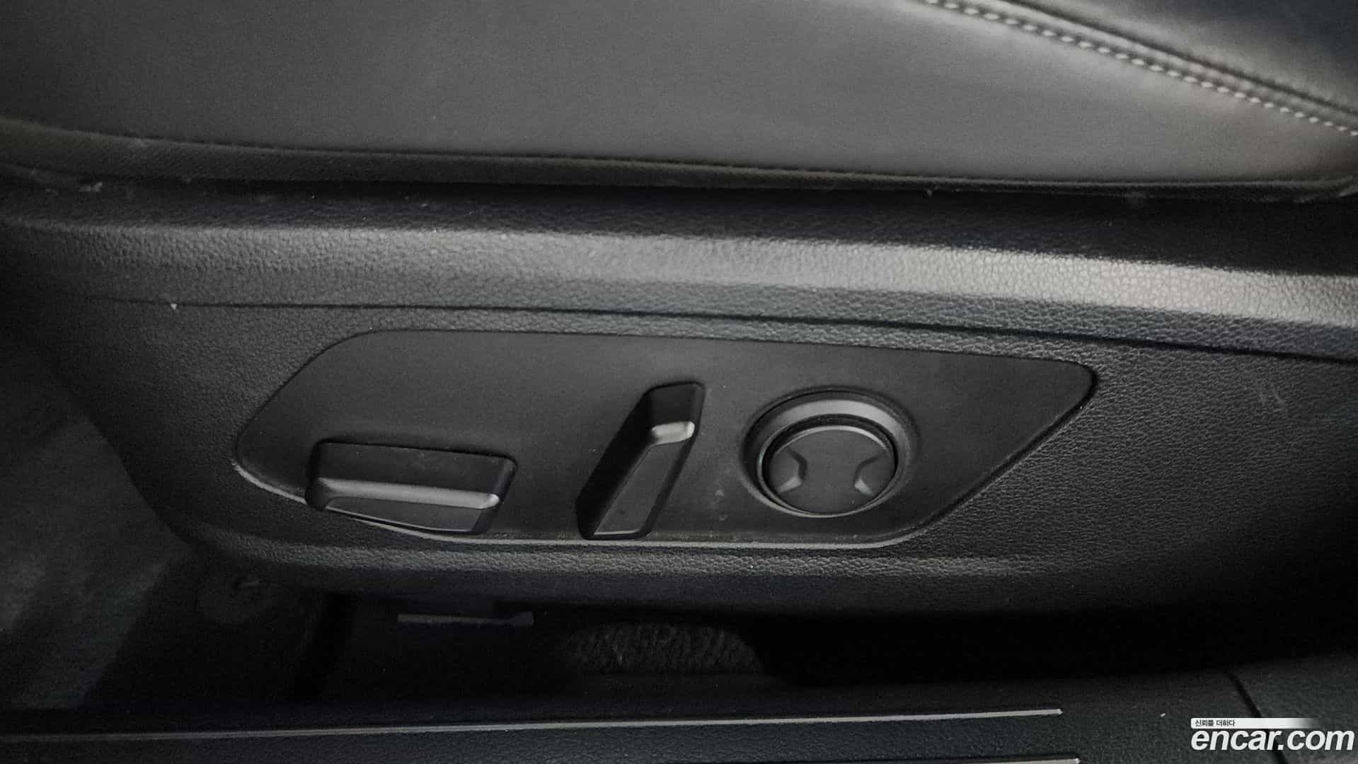 Sonata Hyundai 2022.2-OPTION-045