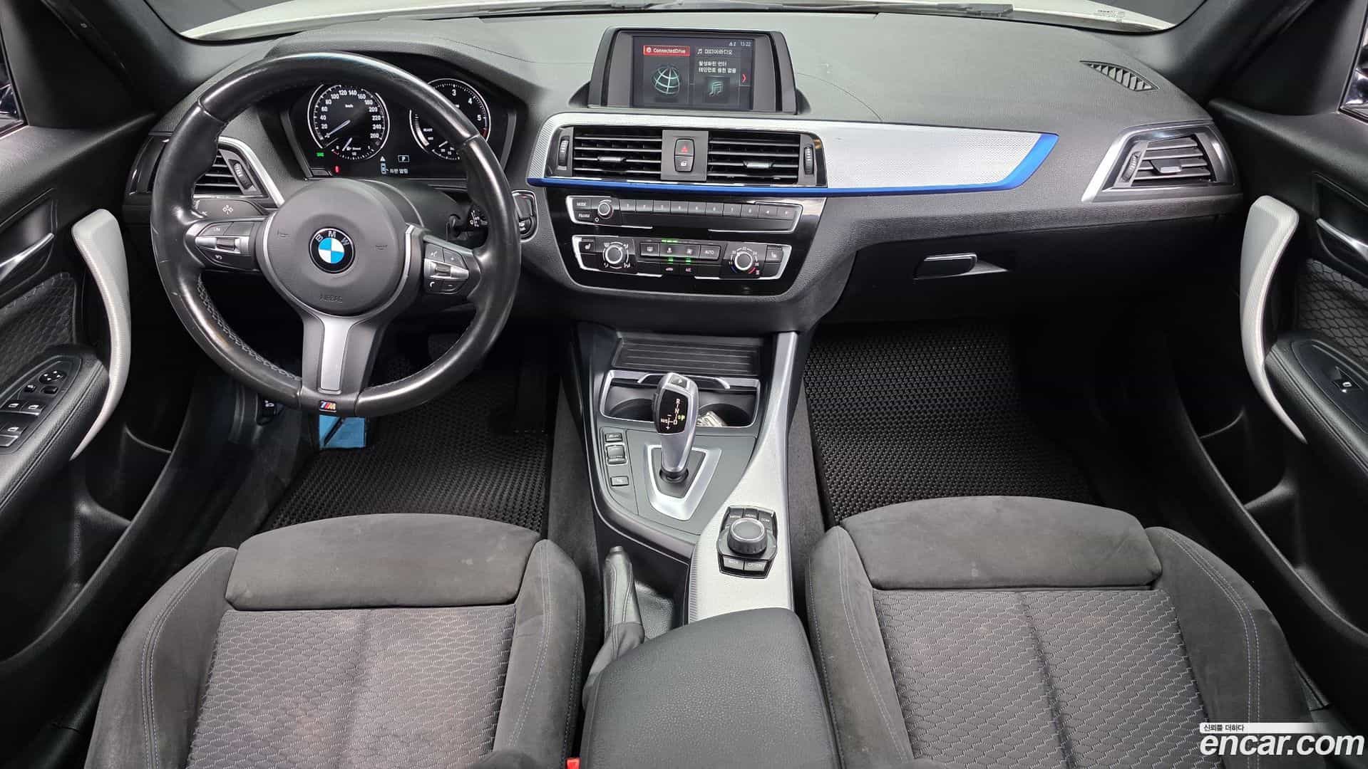 1-Series BMW 2017.11-INNER-007