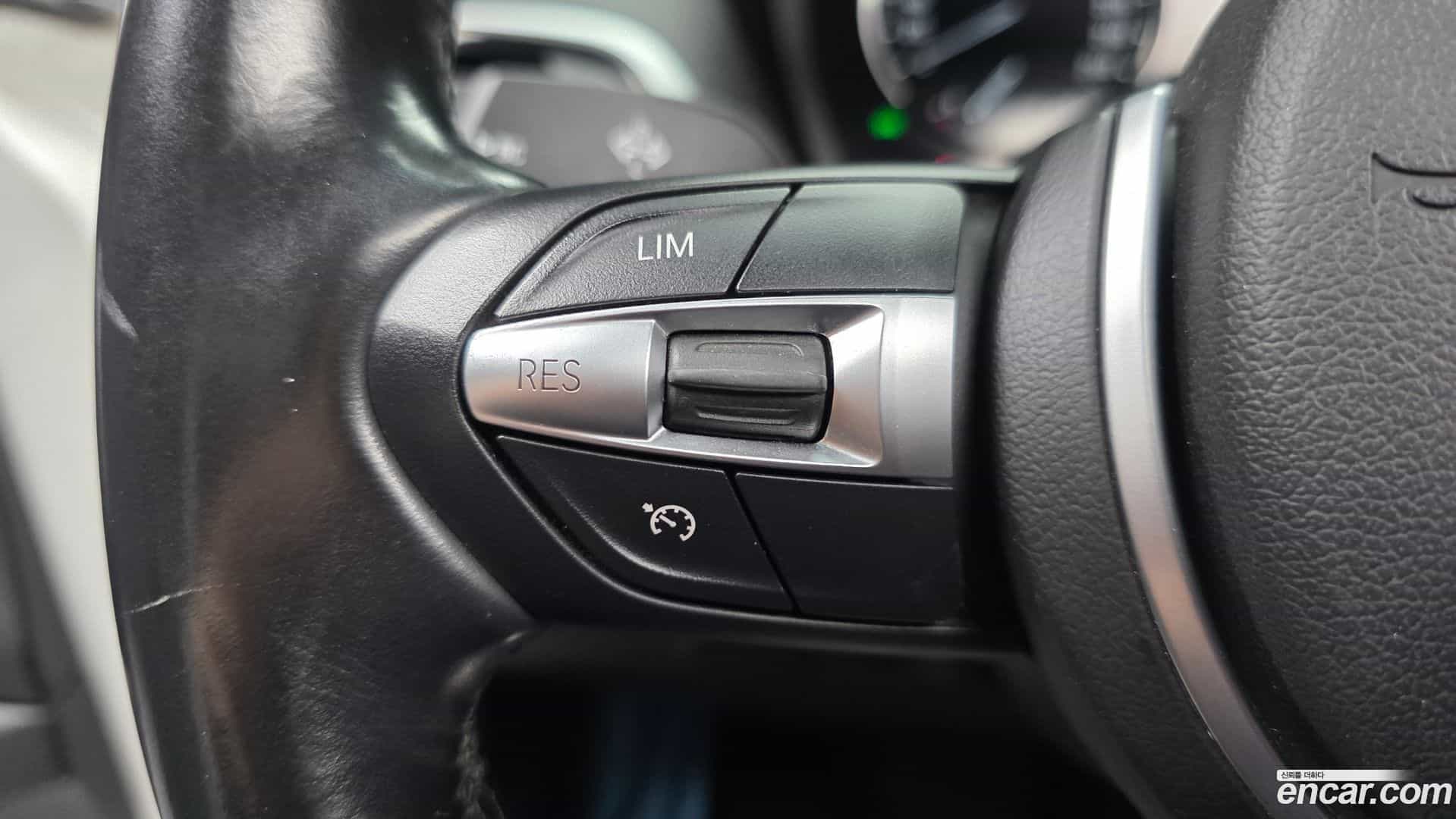 1-Series BMW 2017.11-OPTION-022