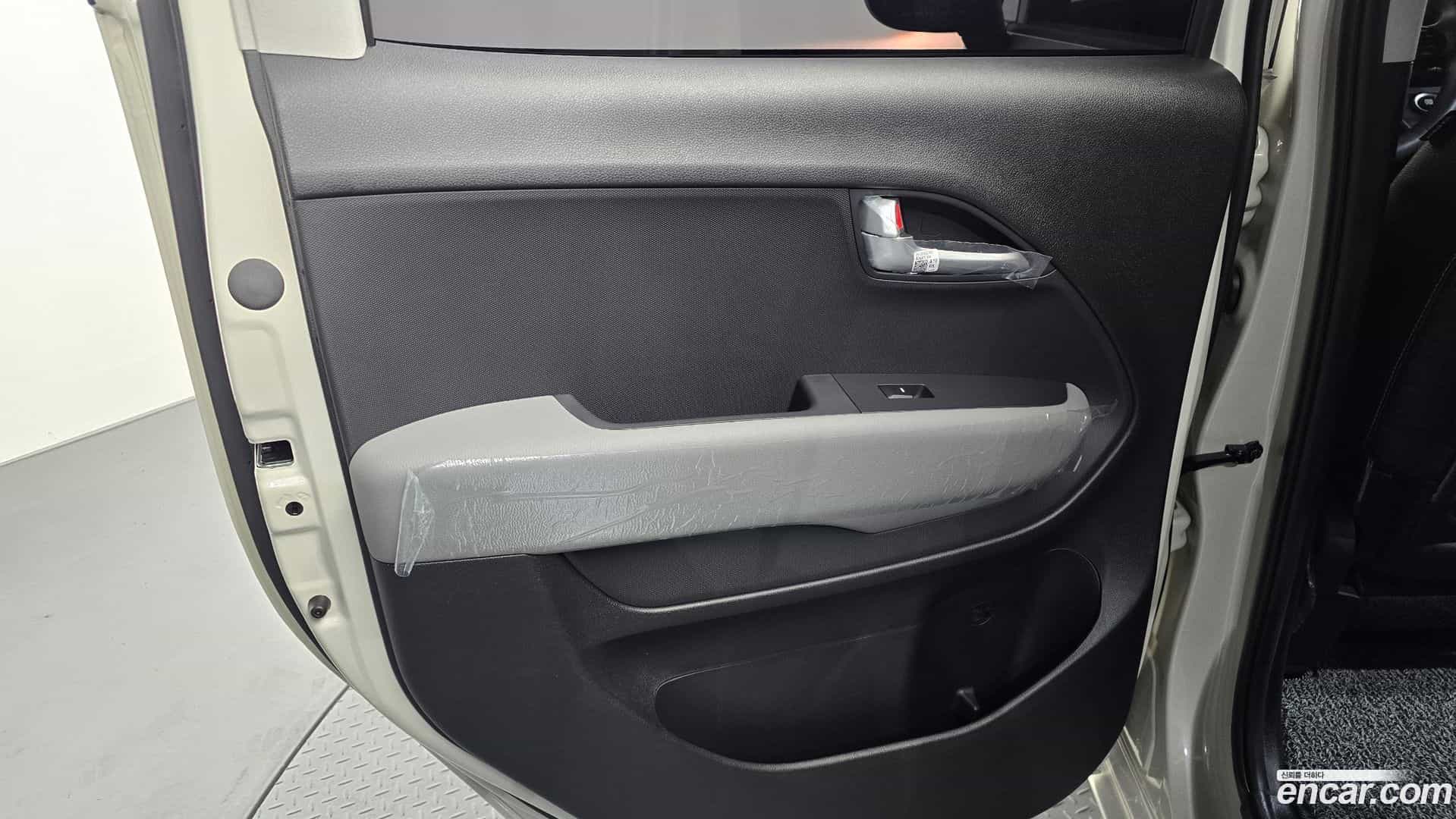 RAY Kia 2026.1-INNER-035