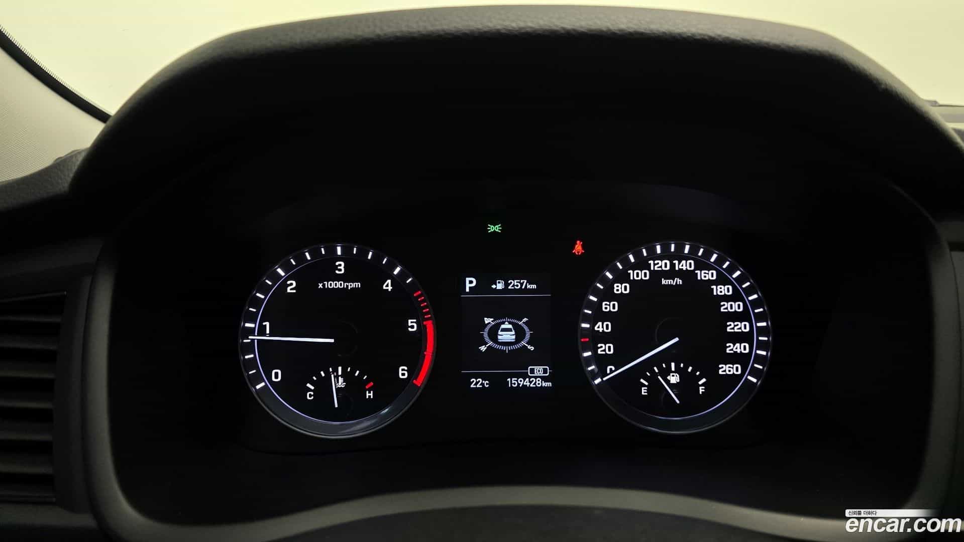 Sonata Hyundai 2018.6-INNER-008