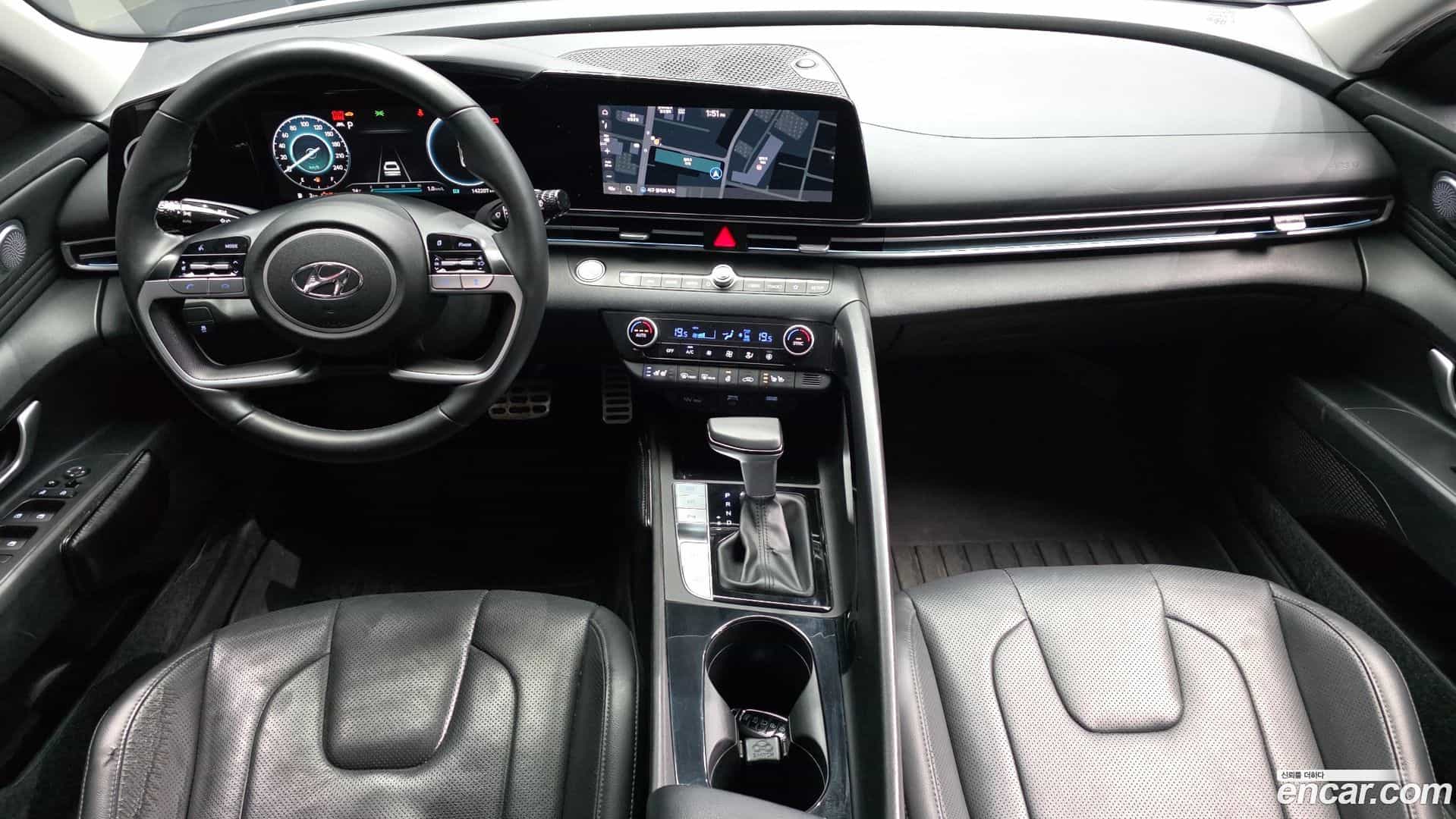 AVANTE Hyundai 2020.7-INNER-007