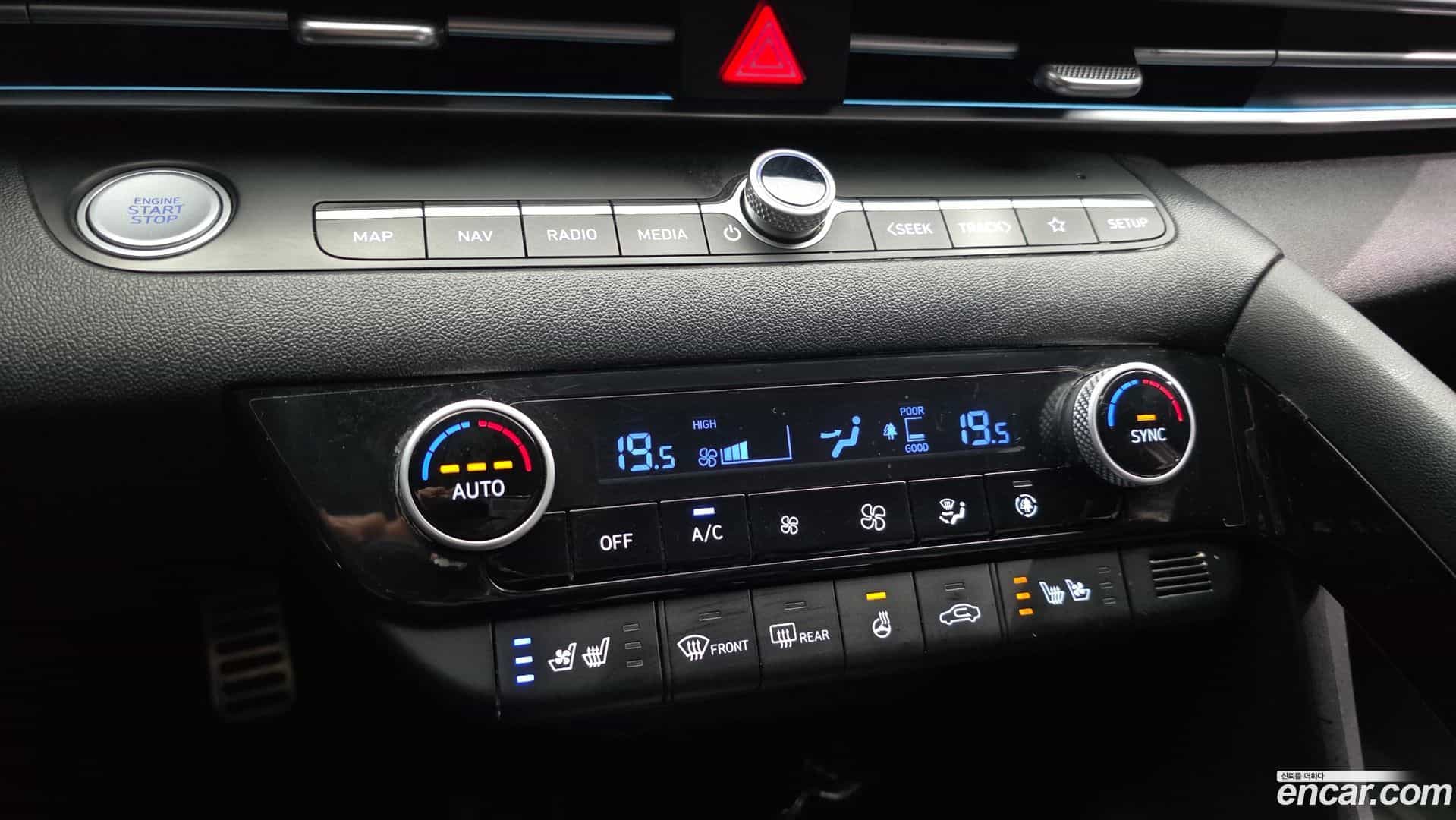 AVANTE Hyundai 2020.7-OPTION-021