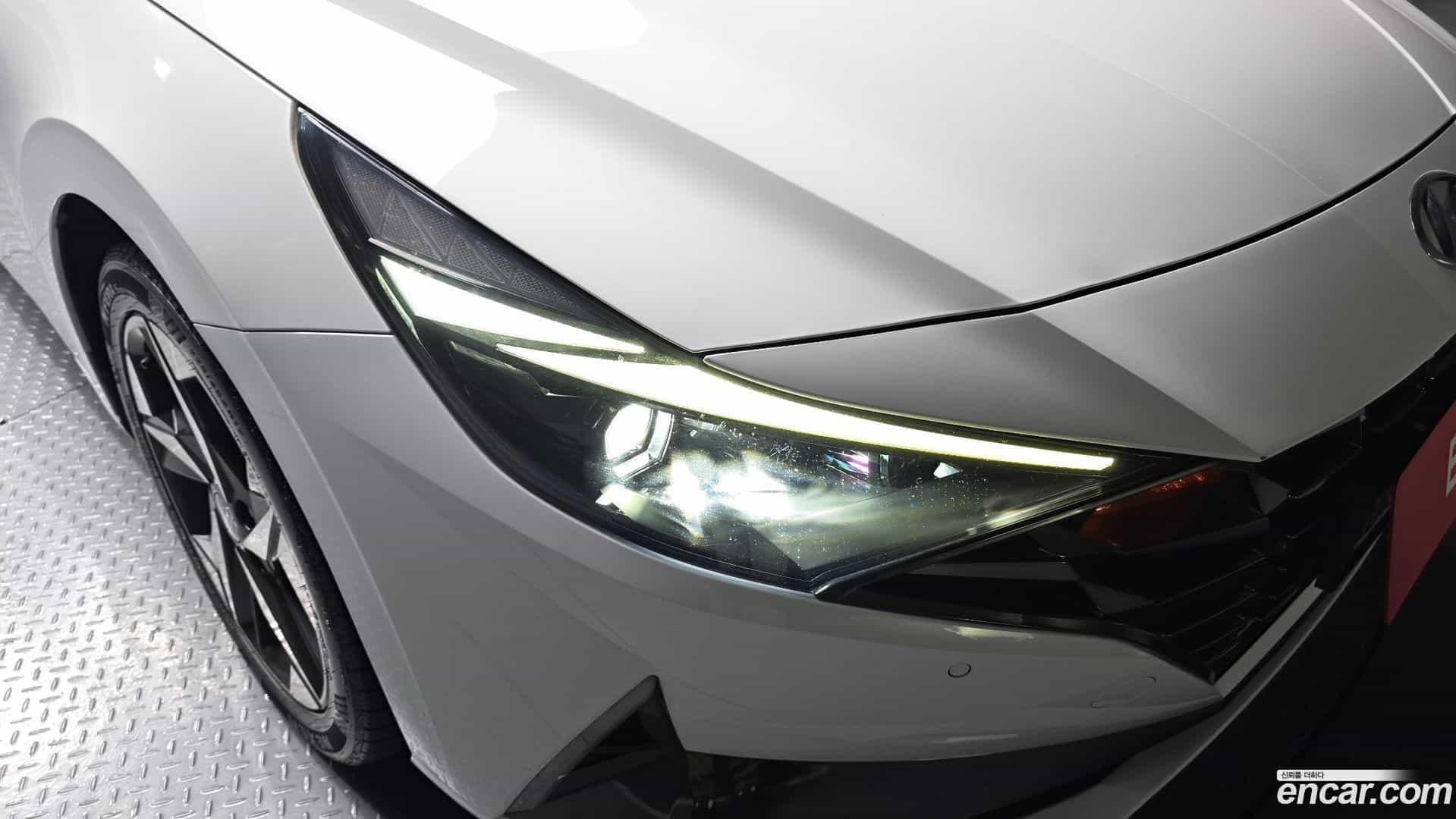 AVANTE Hyundai 2020.7-OUTER-032
