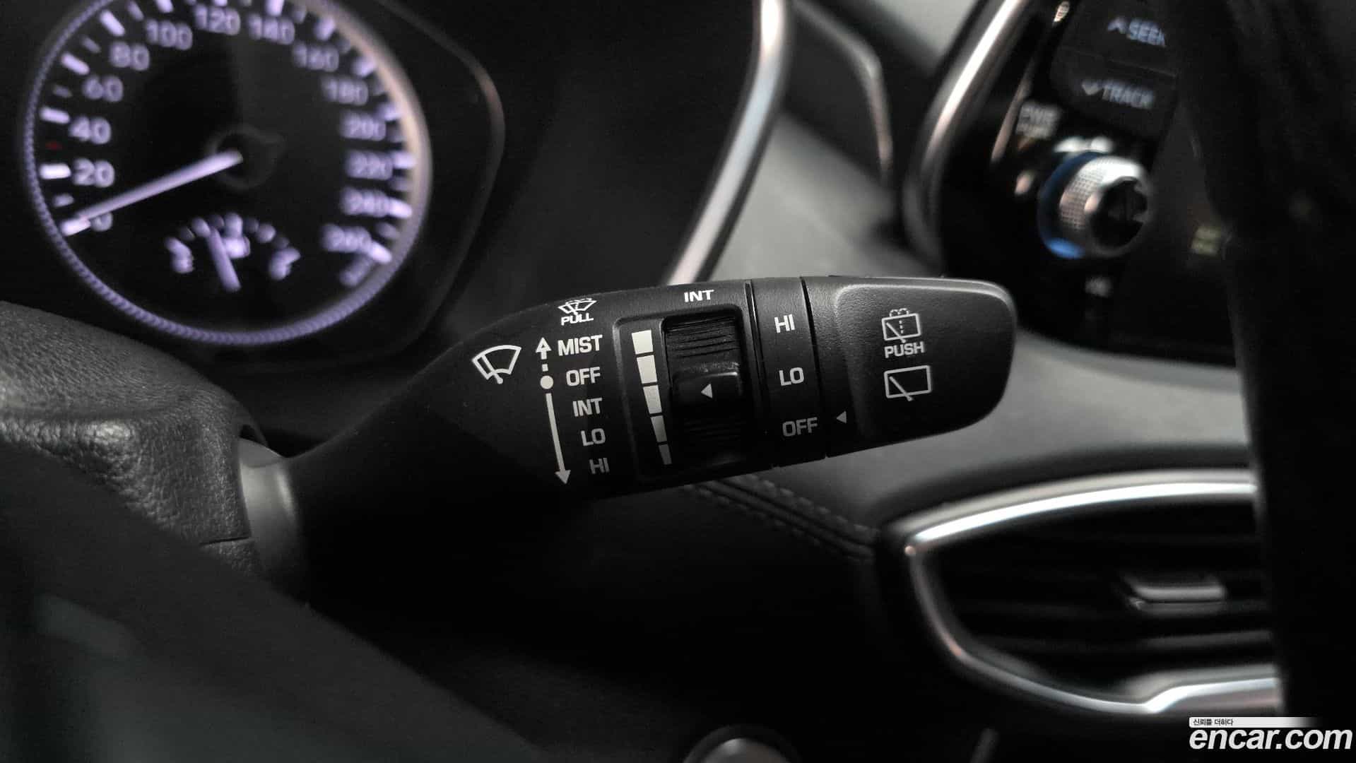 Santafe Hyundai 2018.4-OPTION-041