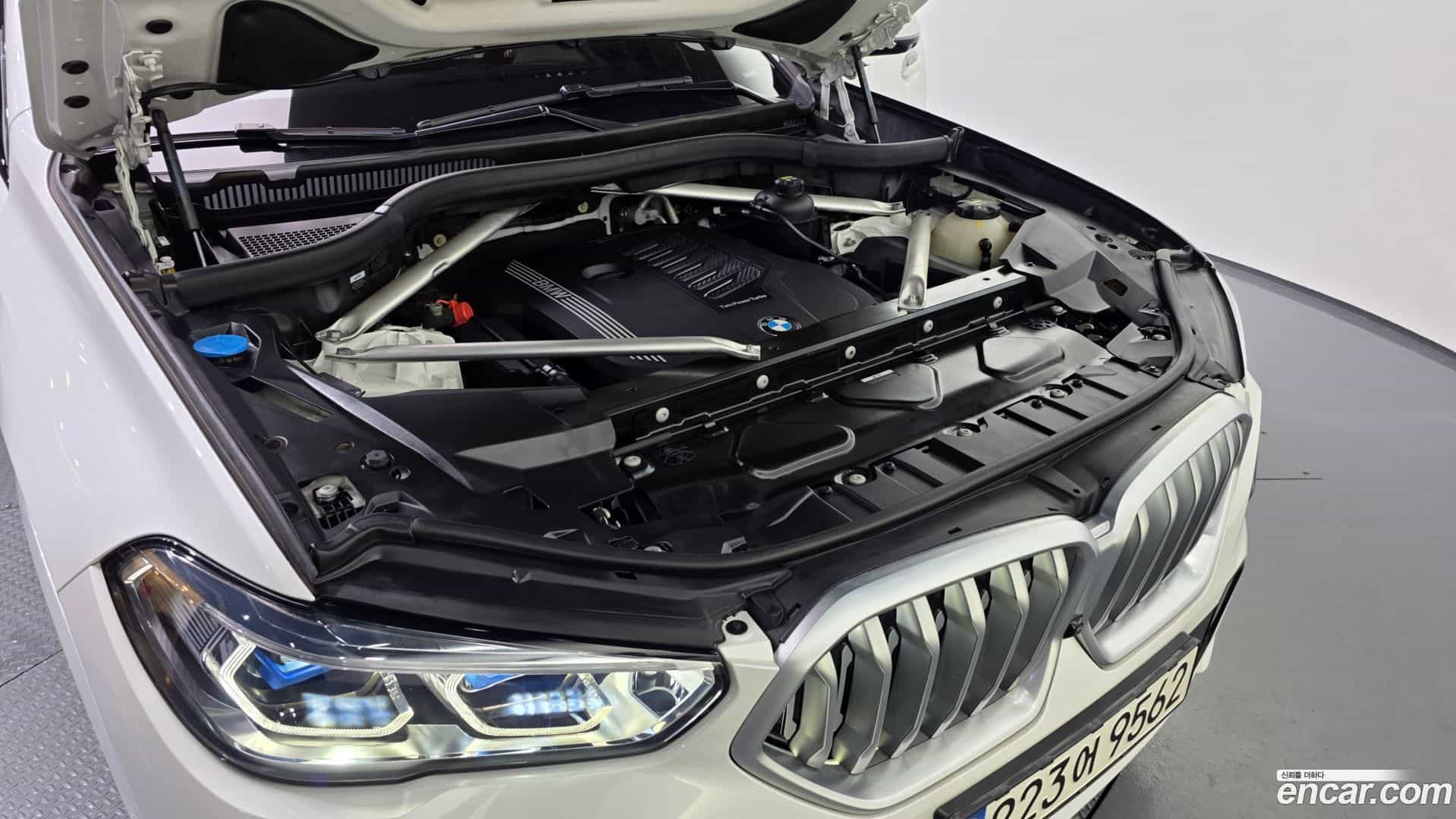 X6 BMW 2021.6-OUTER-006