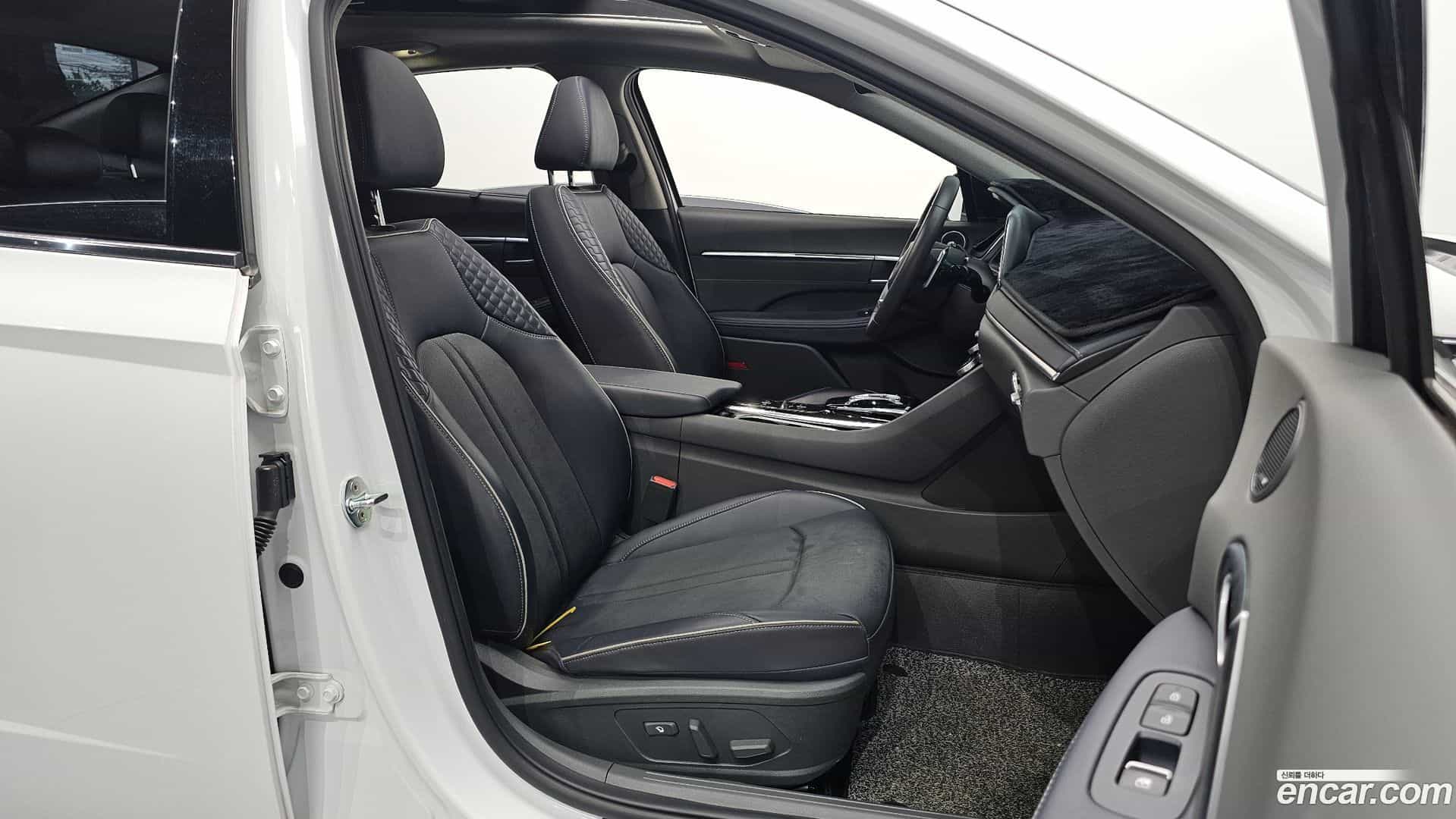 Sonata Hyundai 2022.0-INNER-010