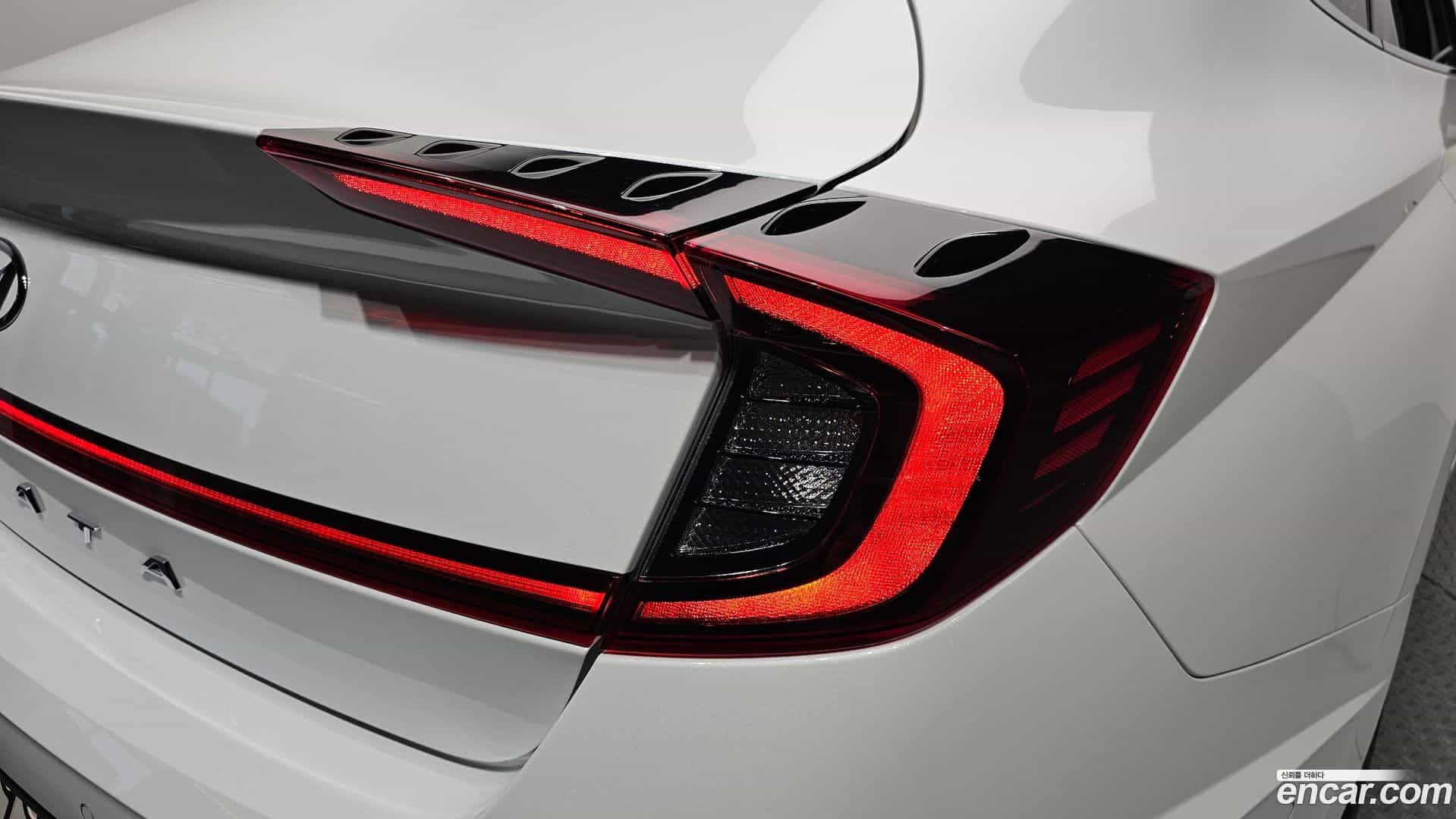 Sonata Hyundai 2022.0-OUTER-033