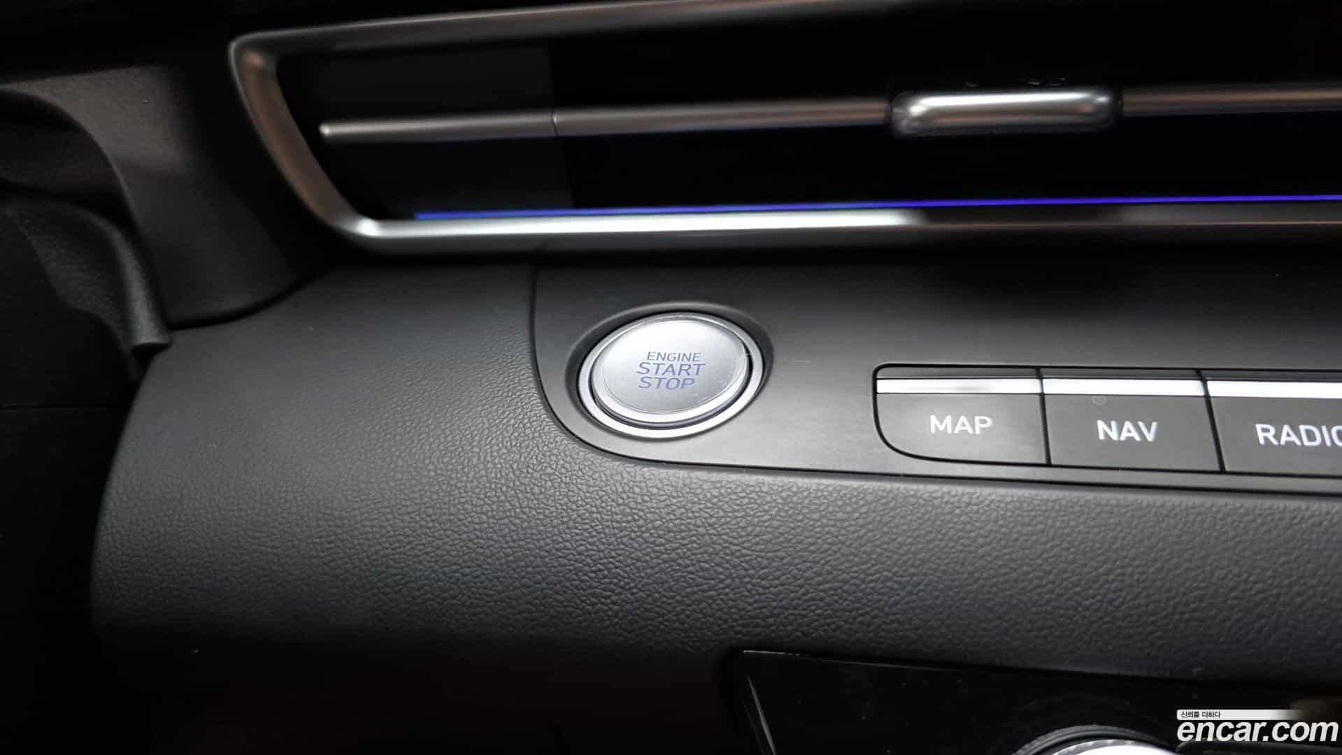AVANTE Hyundai 2022.11-INNER-036