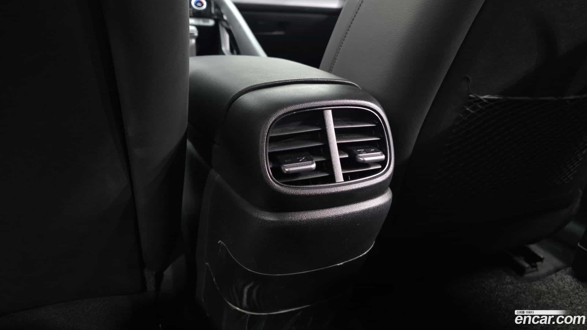 AVANTE Hyundai 2022.11-OPTION-041
