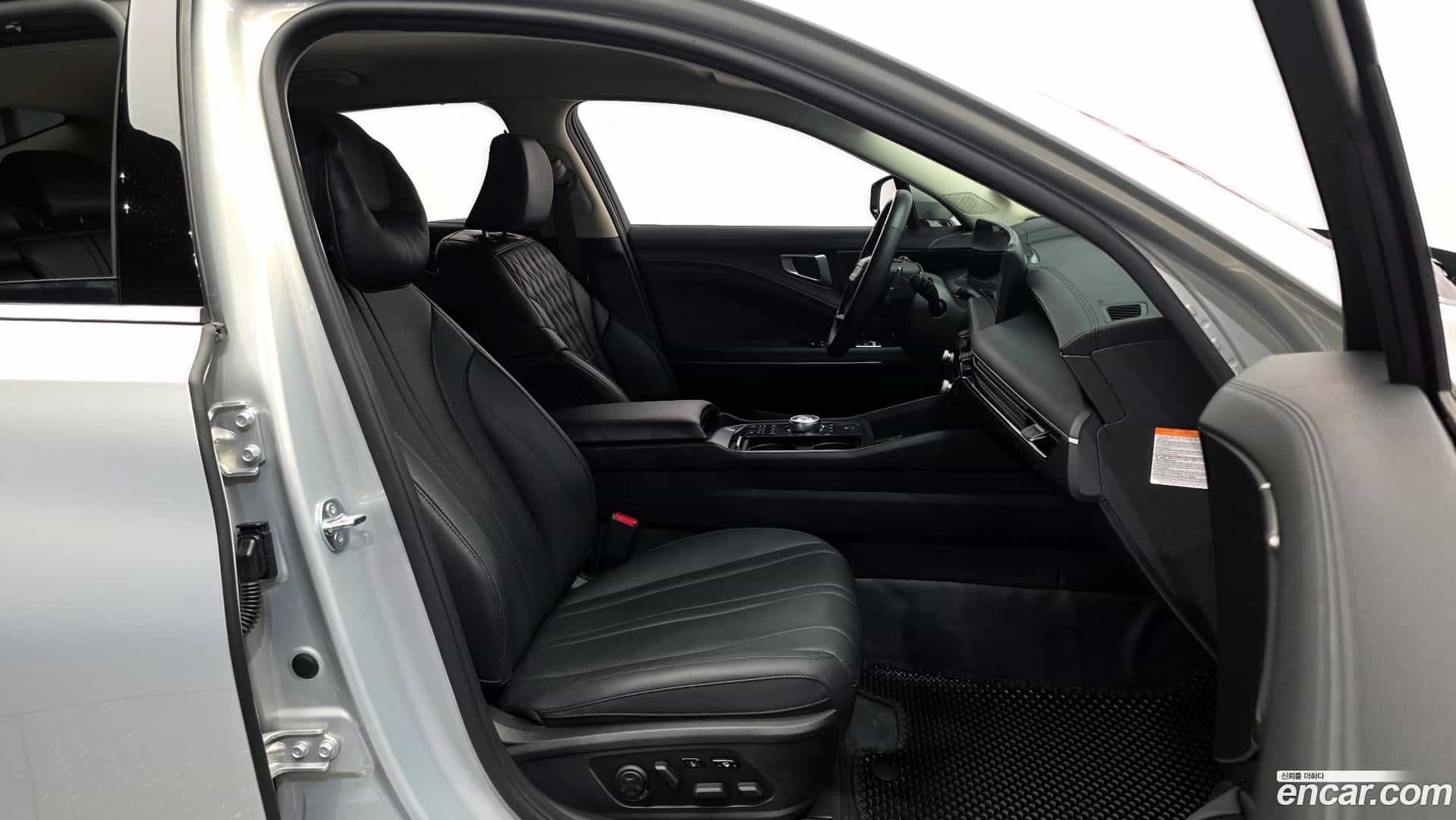 K8 Kia 2025.6-INNER-036