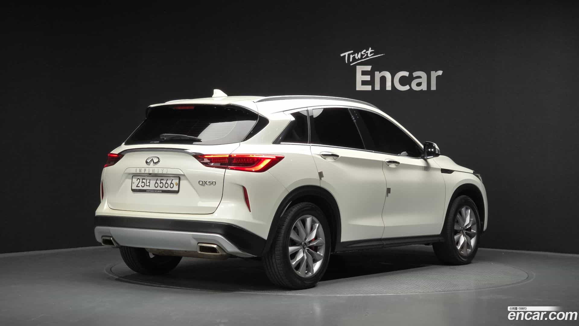 QX50 Infiniti 2019.7-OUTER-002