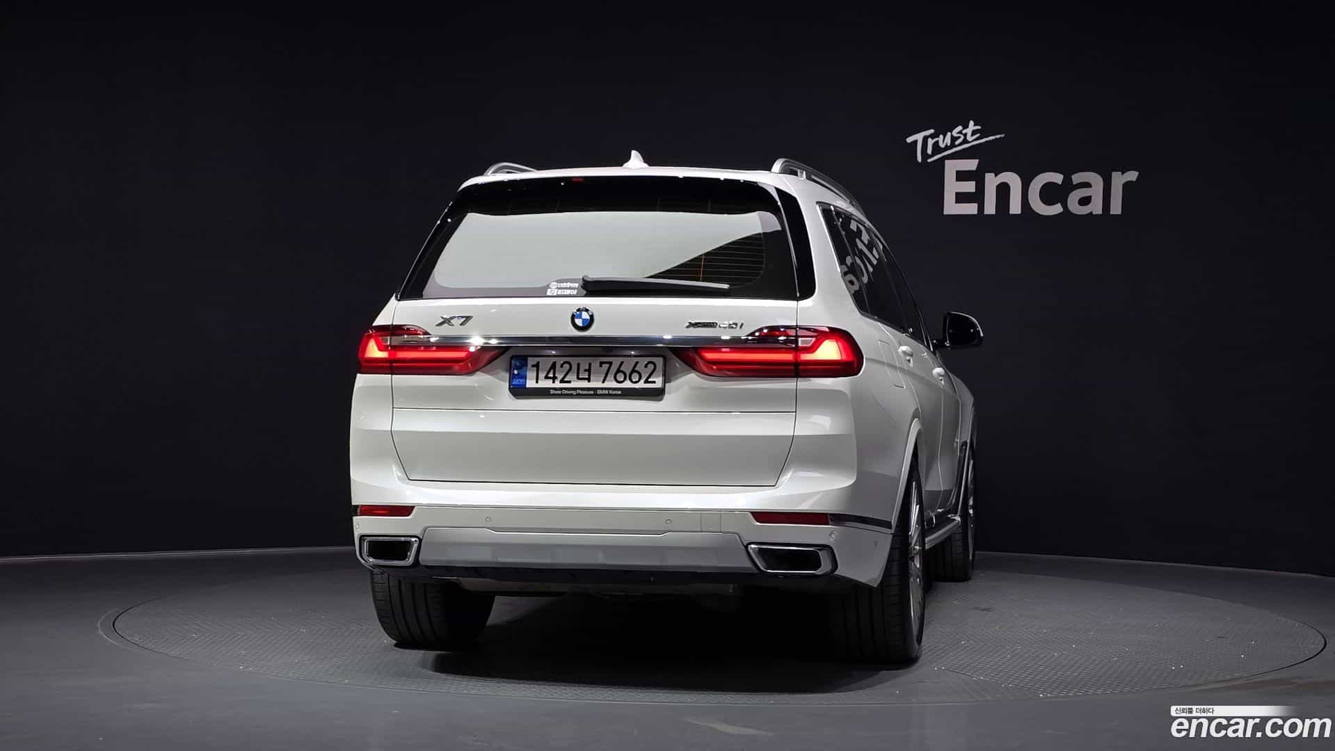 X7 BMW 2022.2-OUTER-004
