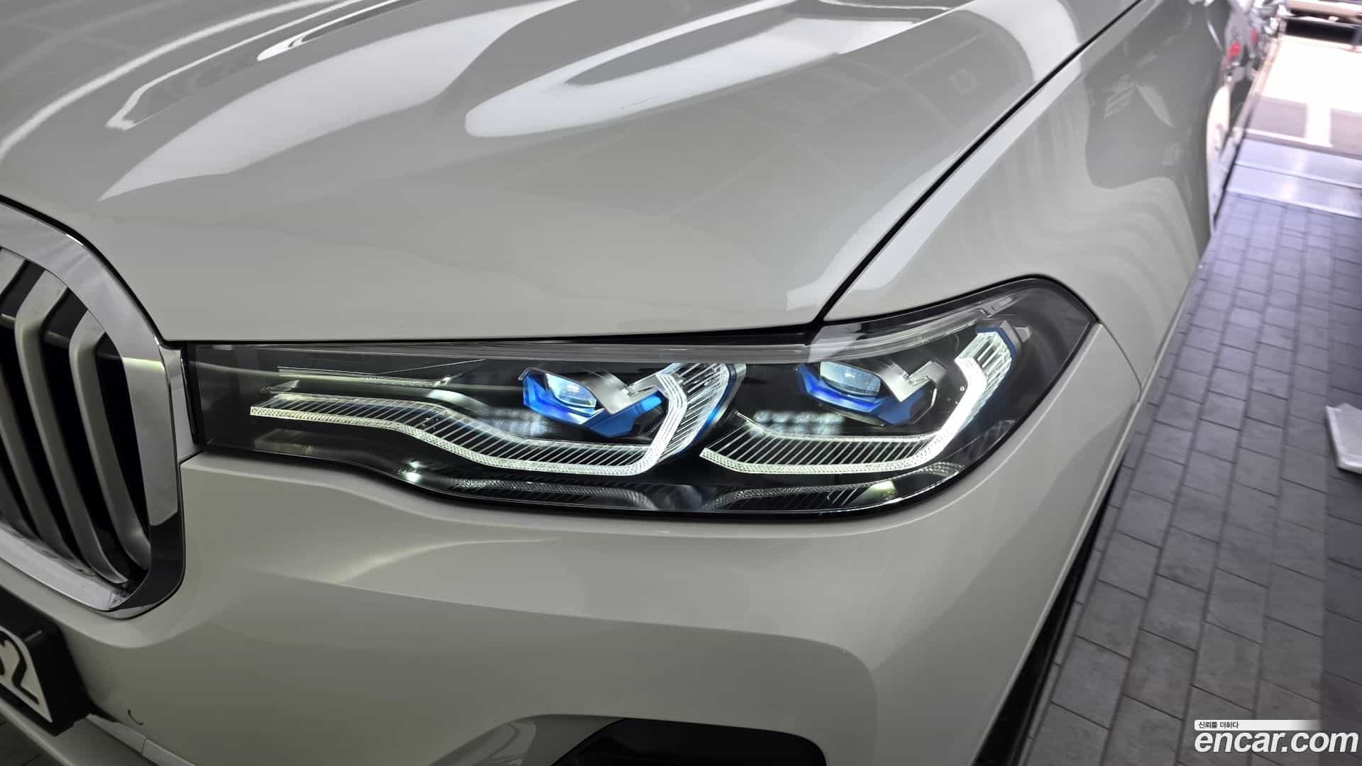 X7 BMW 2022.2-OUTER-032