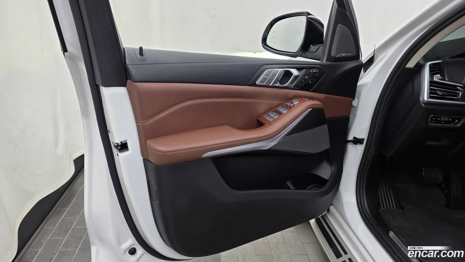 X7 BMW 2022.2-INNER-034