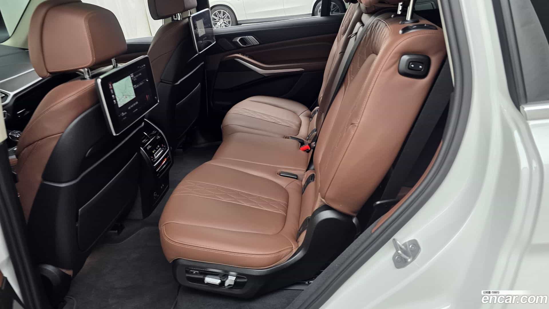X7 BMW 2022.2-INNER-036