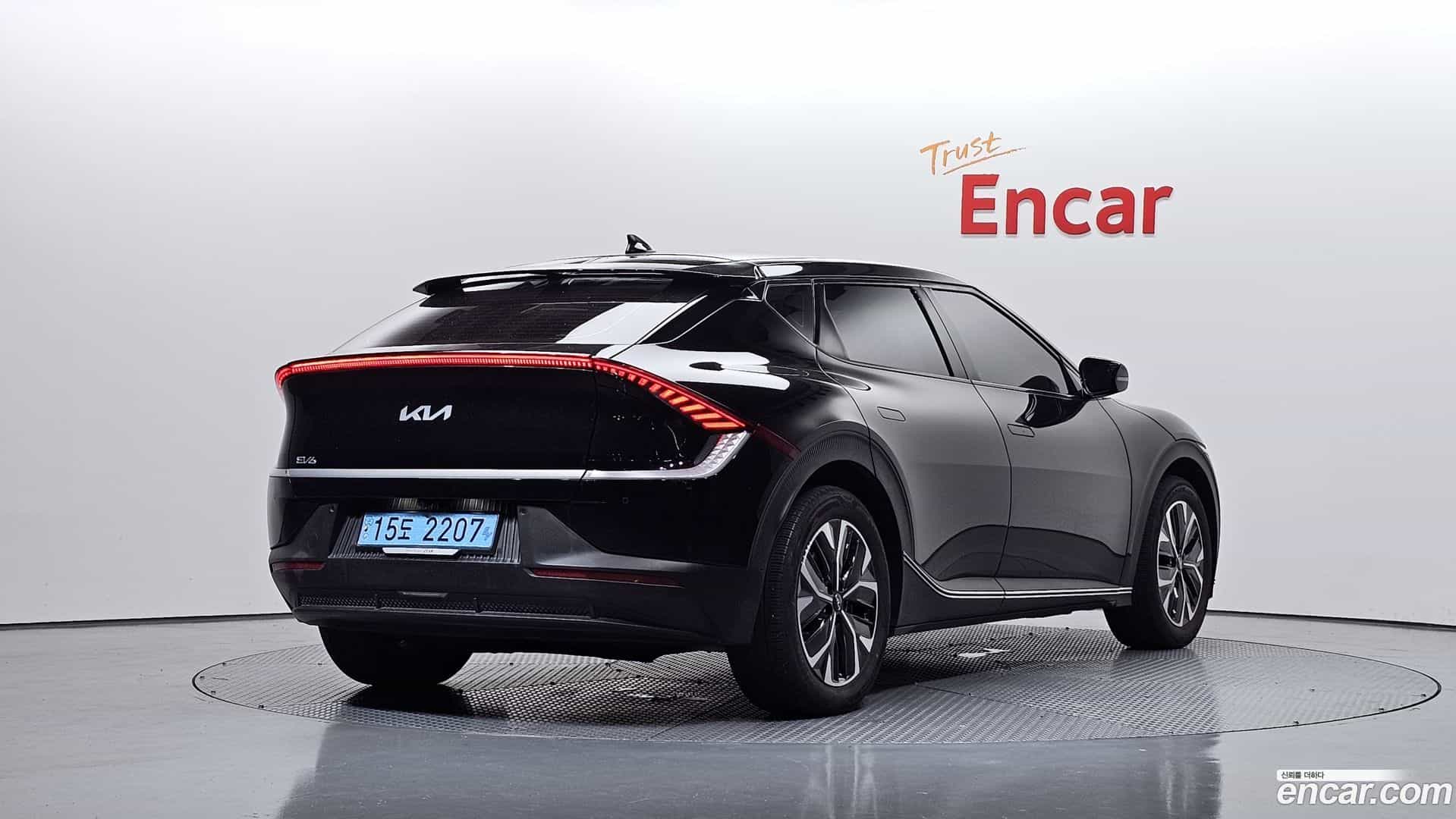 EV6 Kia 2022.2-OUTER-002