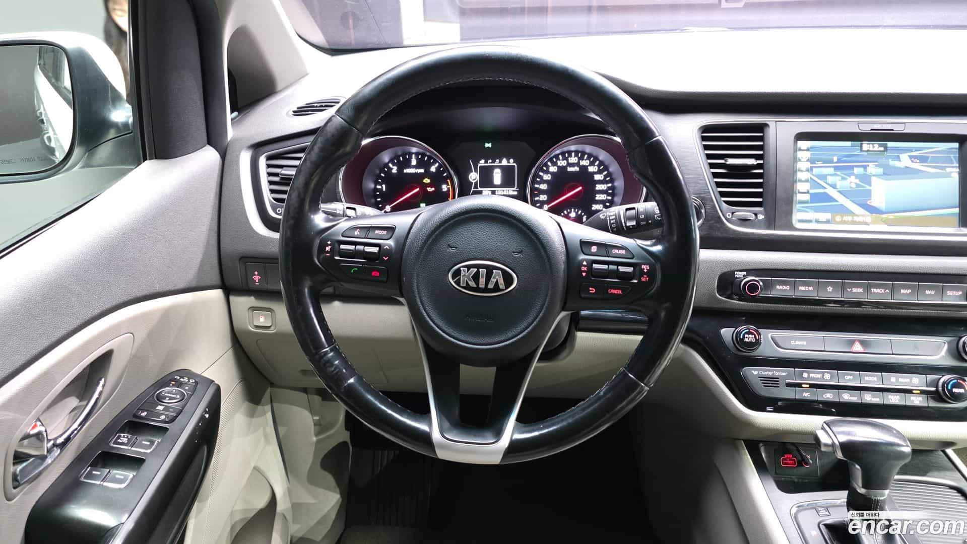 Canival Kia 2017.7-OPTION-017