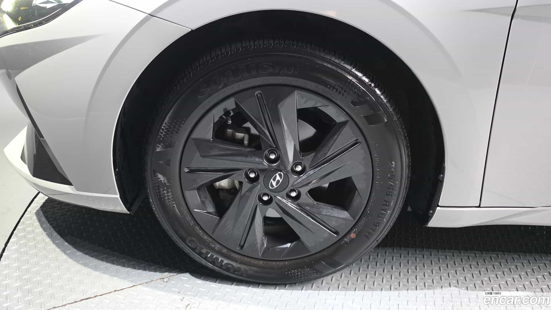 AVANTE Hyundai 2021.6-OUTER-005
